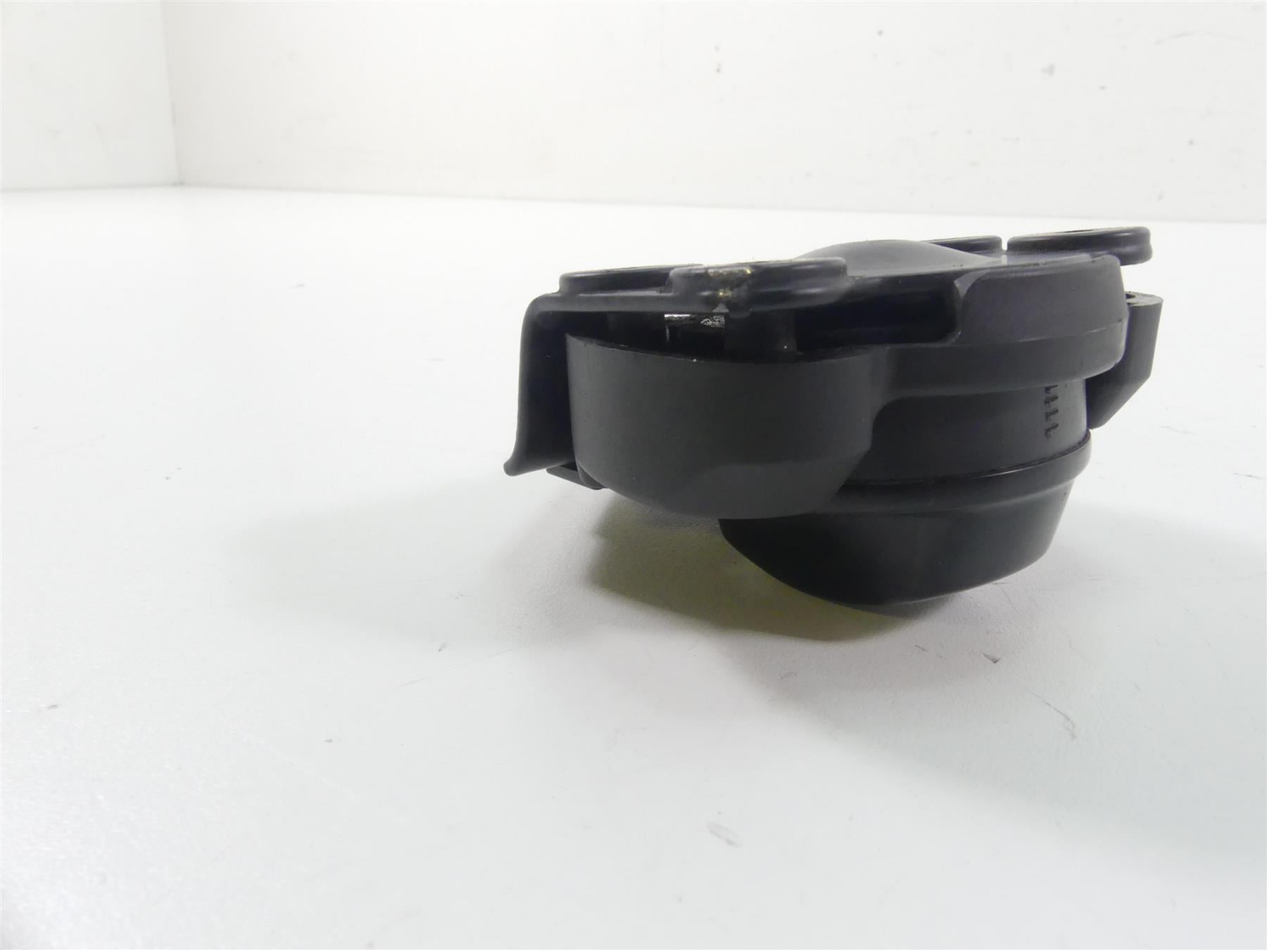 2011 Harley VRSCF Muscle Rod Ignition Switch Key Lock Set 70020-05 {{ shop.shopifyCountryName }} - Mototech271