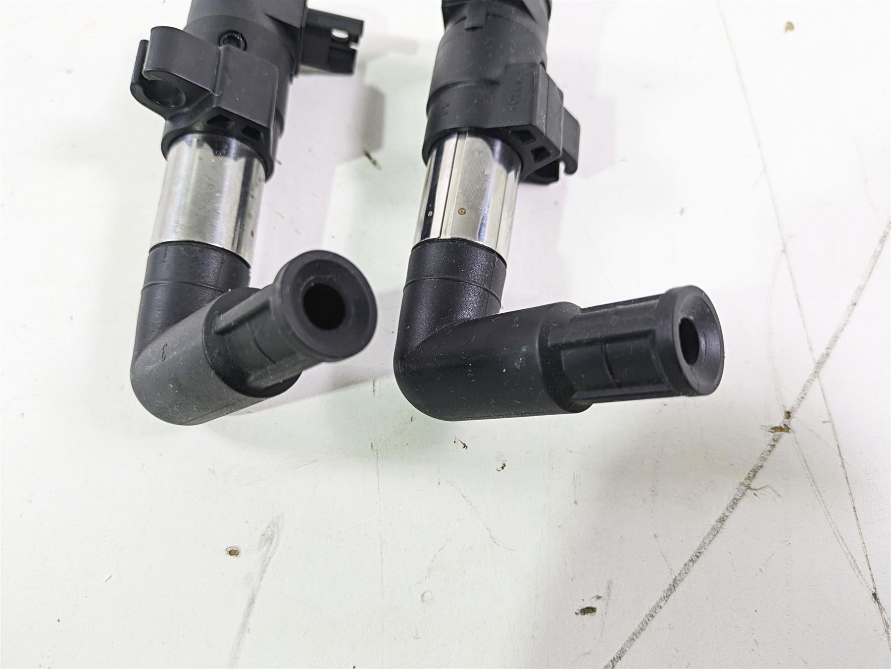 2015 BMW R nineT K21 Ignition Coil Set 591 Miles Only 12137715857 12137715858 {{ shop.shopifyCountryName }} - Mototech271