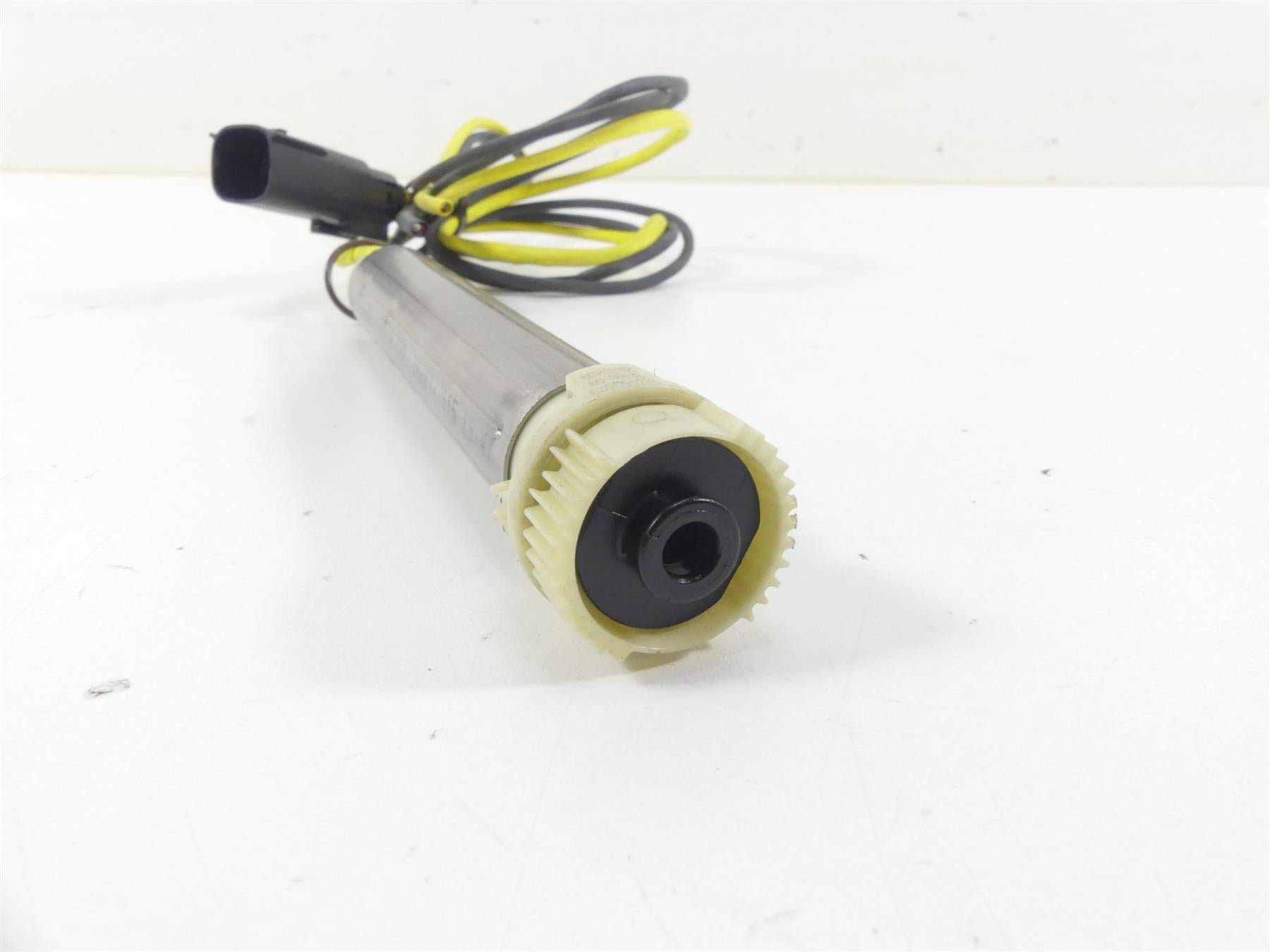 2013 Harley Touring FLHX Street Glide Throttle Fly By Wire Sensor -Read 32305-08 {{ shop.shopifyCountryName }} - Mototech271