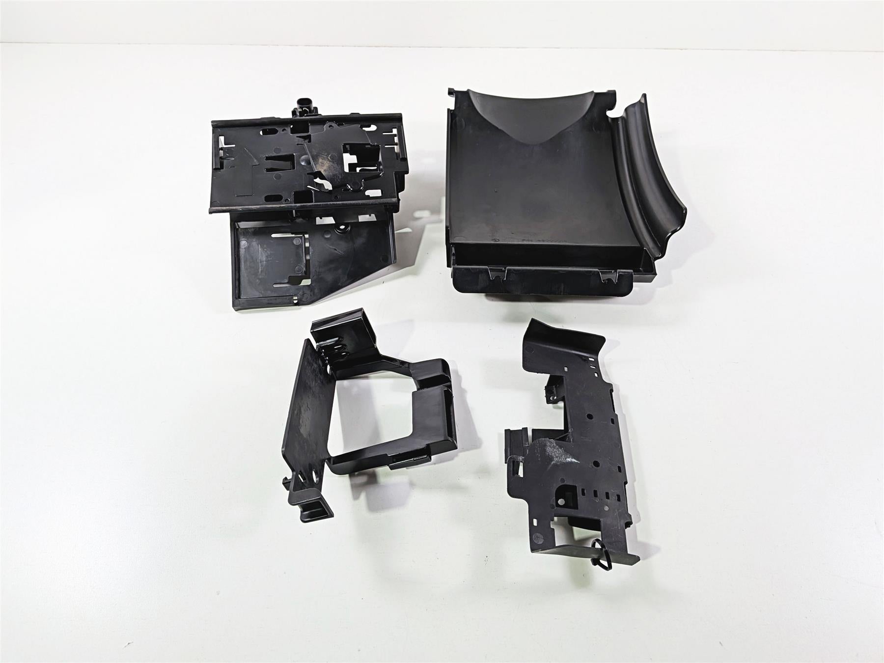 2014 Harley FXSB Softail Breakout Battery Electrical Carrier Set - Read 69200451-Mototech271