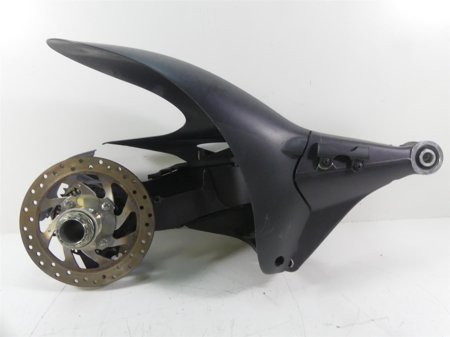 2015 Ducati Diavel Carbon Red Rear Swingarm Swing Arm + Axle