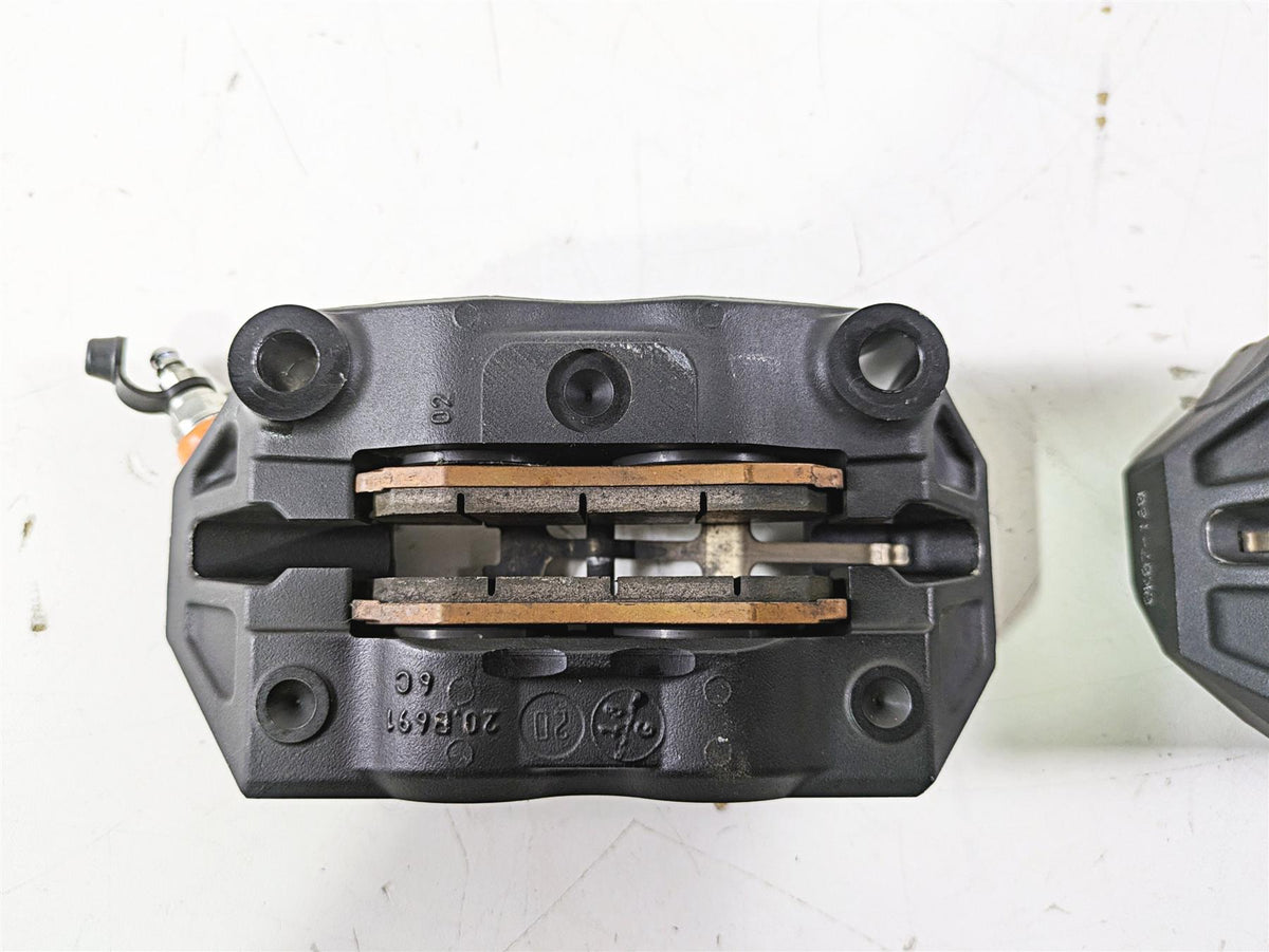 2021 Aprilia RS660 Brembo Monoblock Front Brake Caliper 100mm 2B006451 2B006452 {{ shop.shopifyCountryName }} - Mototech271