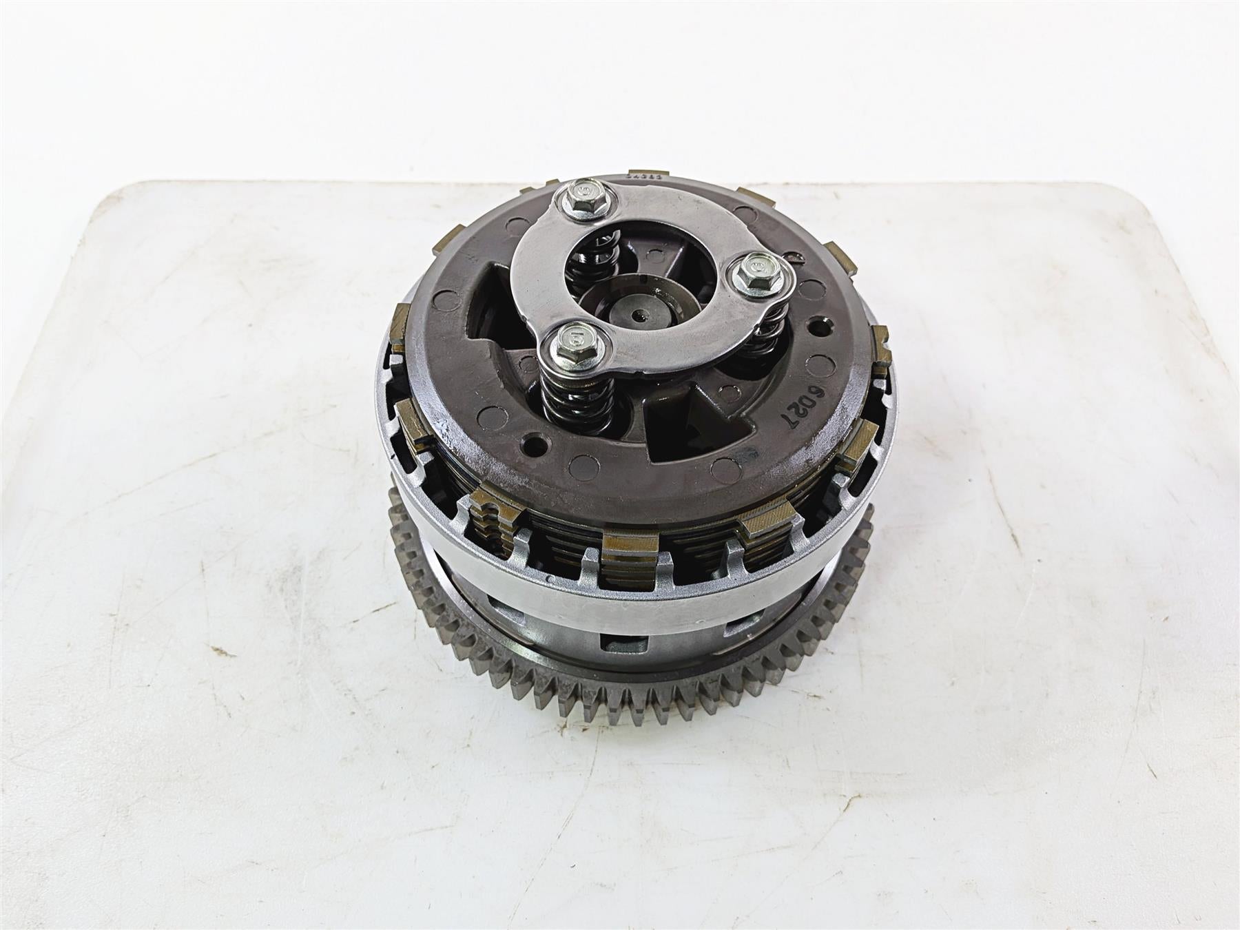 2016 Yamaha YZF R1 RN32 Clutch Basket & Friction Disc Set 2CR-16150-00-00 {{ shop.shopifyCountryName }} - Mototech271