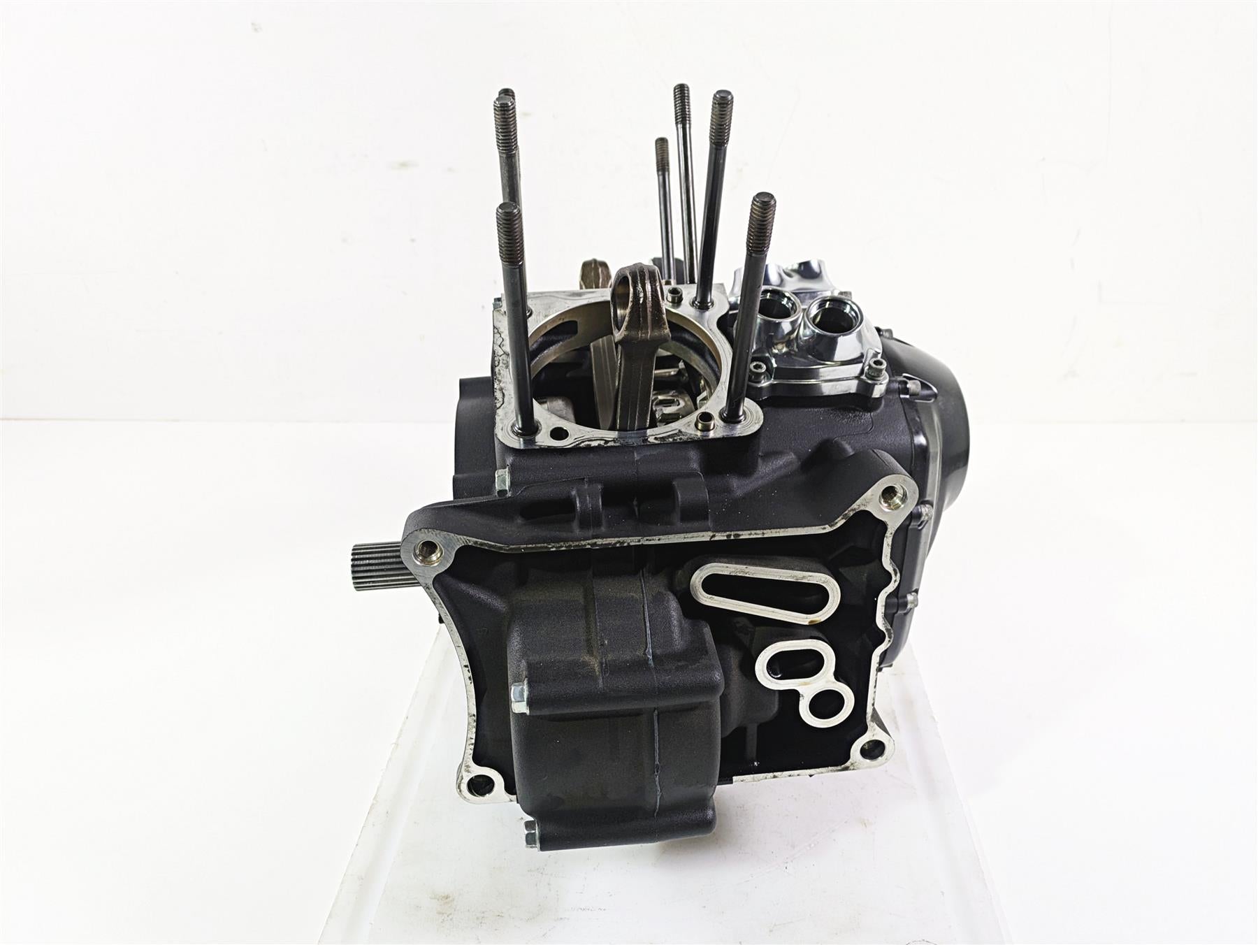 2019 Harley Softail FXDR 114 Milwaukee 8 Crank Case Shaft Cases Set 16200459 {{ shop.shopifyCountryName }} - Mototech271