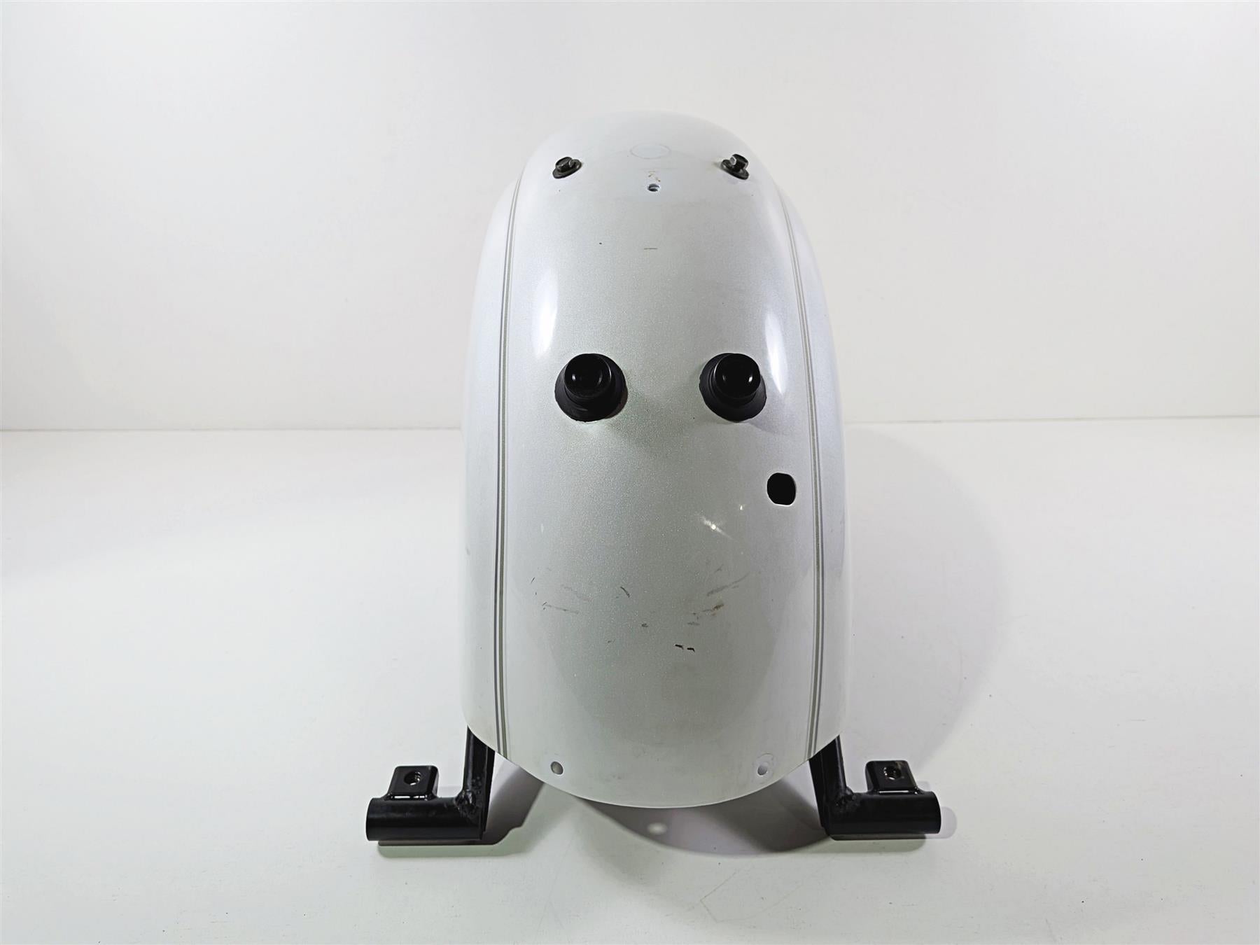 2006 Yamaha XVZ1300 Royal Star Rear Fender White 5EJ-Y2161-70-P0 {{ shop.shopifyCountryName }} - Mototech271