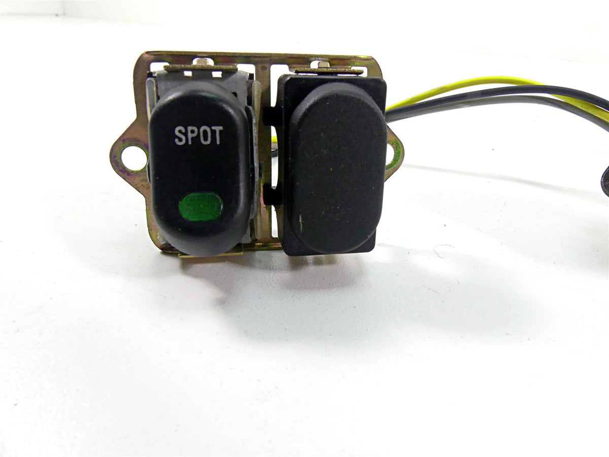 2003 Harley Touring FLHTCI E-Glide 100TH Auxiliary Switch Set 70279-98 {{ shop.shopifyCountryName }} - Mototech271