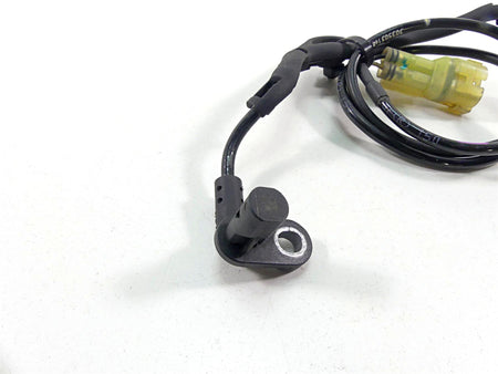 2022 Triumph Speed Triple 1200 RS Front Abs Brake Wheel Speed Sensor T2028270 {{ shop.shopifyCountryName }} - Mototech271