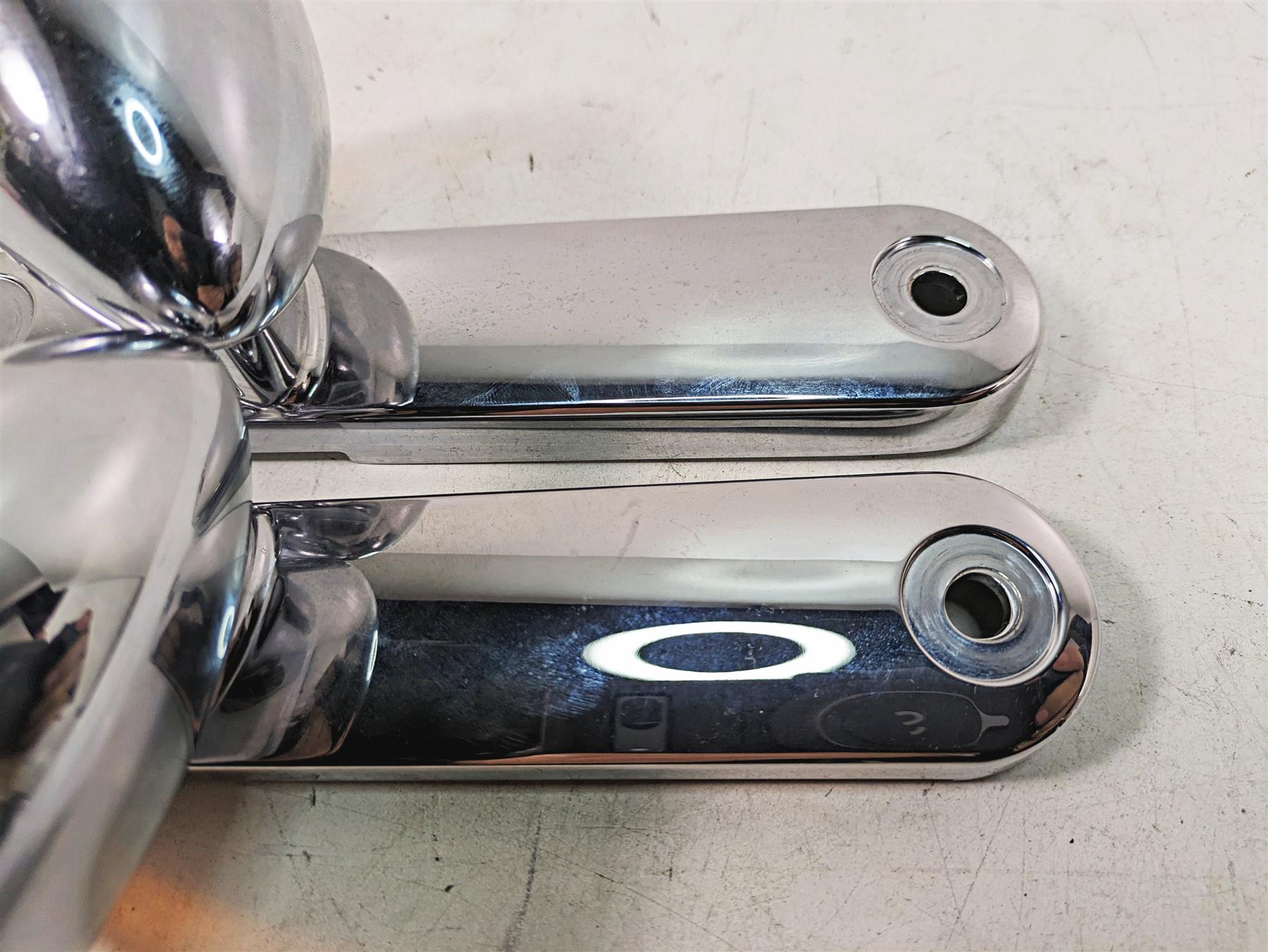 2020 Harley Touring FLHX Street Glide Front Blinker & Mount Set 68000036 {{ shop.shopifyCountryName }} - Mototech271