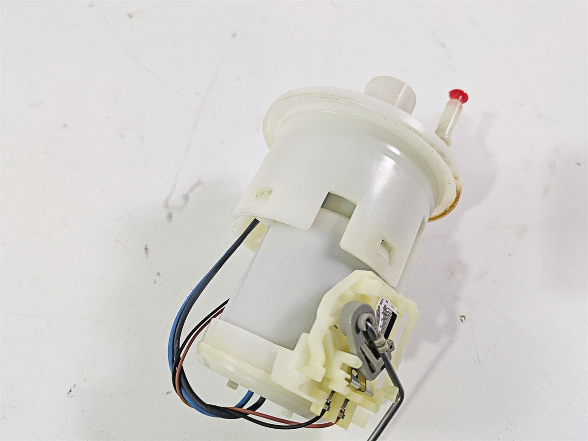 2009 Yamaha FZ1 FZS10 Fazer Fuel Gas Petrol Pump - Tested 2D1-13907-01-00 {{ shop.shopifyCountryName }} - Mototech271