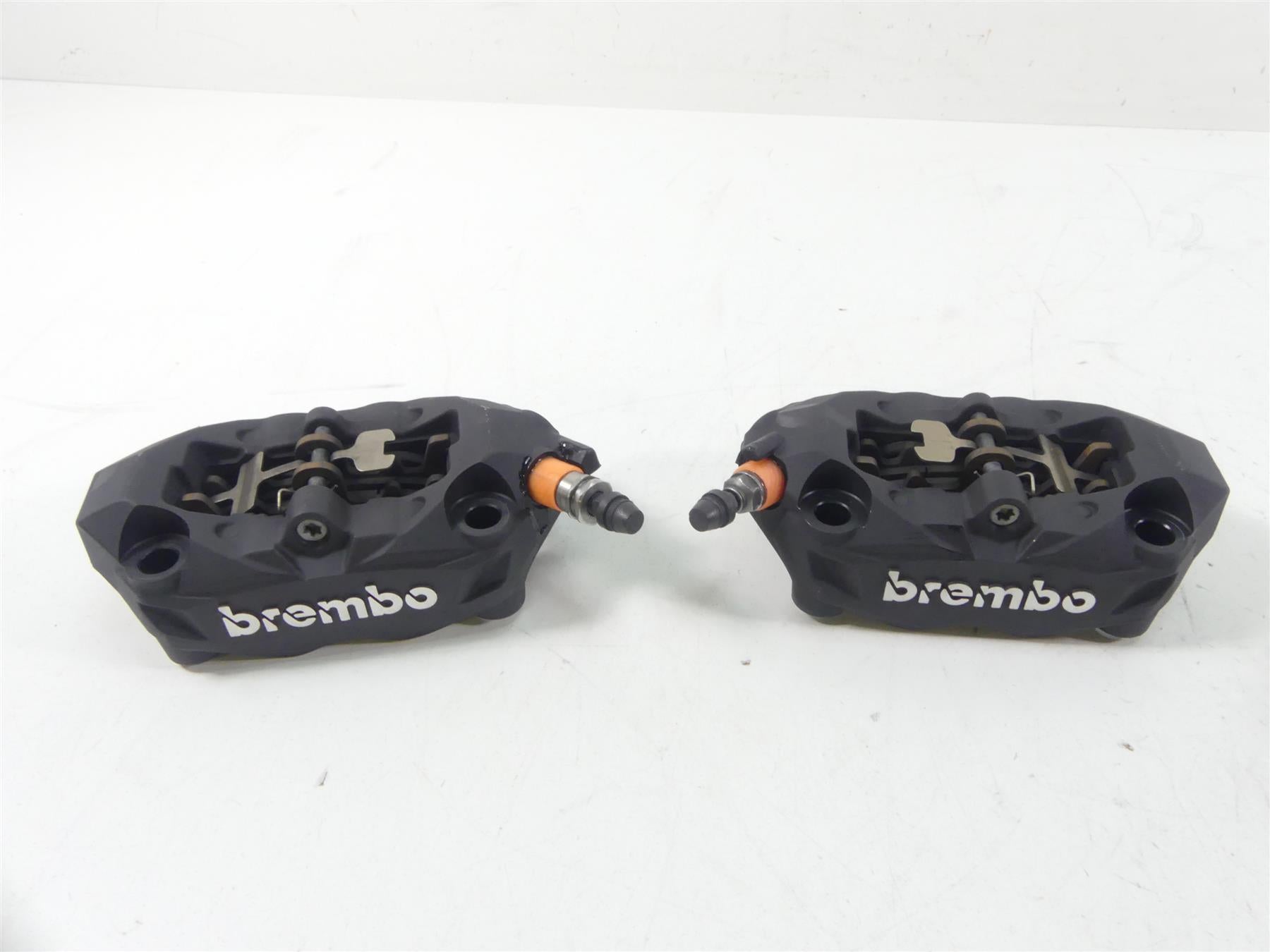 2016 BMW R1200RS K54 Front Brembo Brake Caliper Set 34118556205 34118556206 {{ shop.shopifyCountryName }} - Mototech271