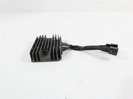2006 Suzuki C90 VL1500T Boulevard Rectifier Voltage Regulator 32800-47H00 {{ shop.shopifyCountryName }} - Mototech271