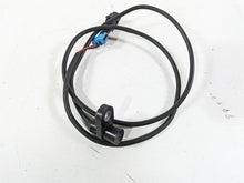 Load image into Gallery viewer, 2018 Indian Chieftain Dark Horse Front Brake Abs Wheel Speed Sensor 4013251 | Mototech271
