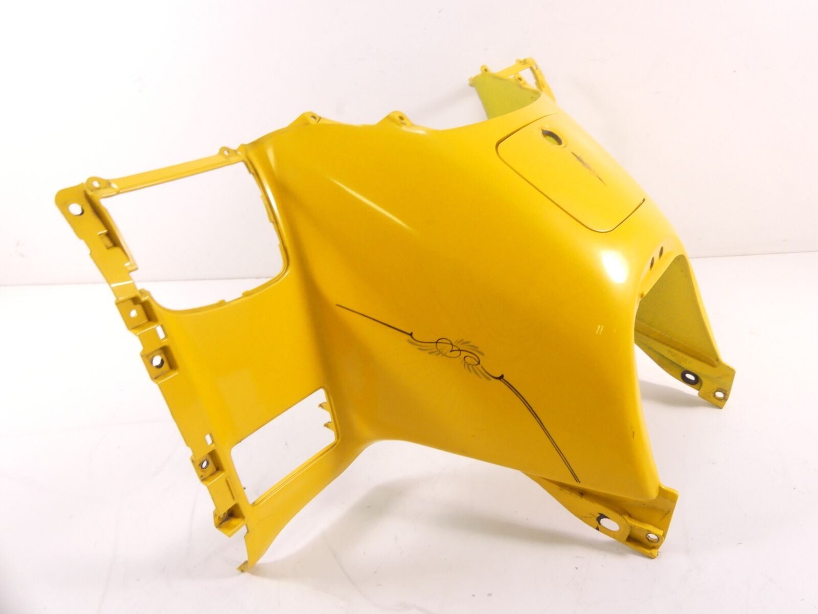 2002 Honda Goldwing GL1800 Main Middle Center Shelter Fairing 83152-MCA- 000ZD {{ shop.shopifyCountryName }} - Mototech271