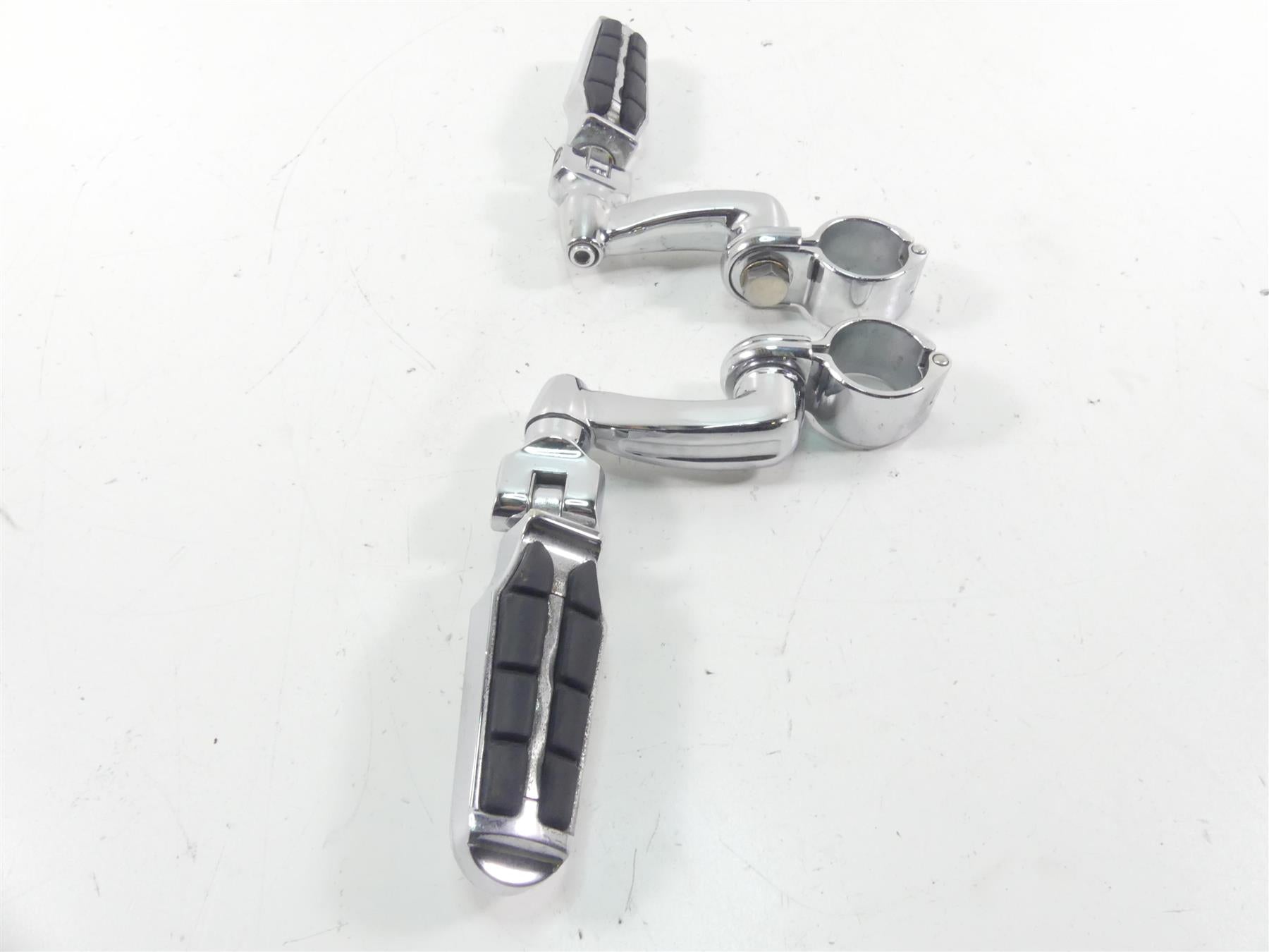 2007 Victory Vegas Jackpot Chrome Highway Footpeg Set {{ shop.shopifyCountryName }} - Mototech271