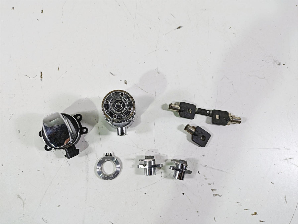 2012 Harley FLD Dyna Switchback Ignition Switch Saddlebag Key Lock Set 71304-04 {{ shop.shopifyCountryName }} - Mototech271