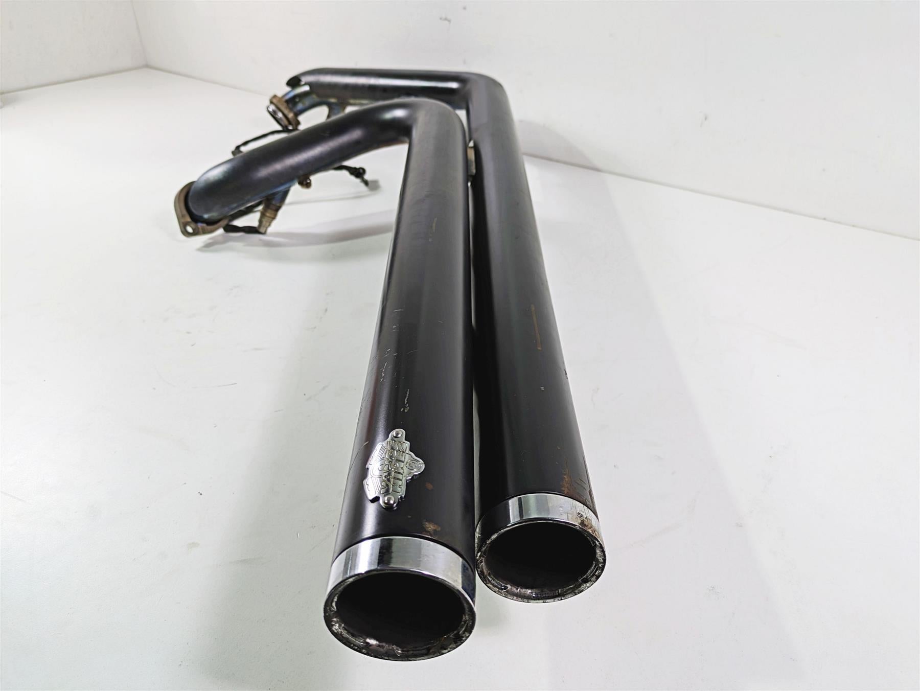 2009 Harley FLSTSB Cross Bones Vance Hines Staggered Big Shots Exhaust 47339 {{ shop.shopifyCountryName }} - Mototech271