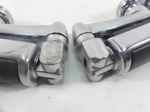 2010 Harley Touring FLHX Street Glide Willie G Skull Highway Foot Pegs & Mounts