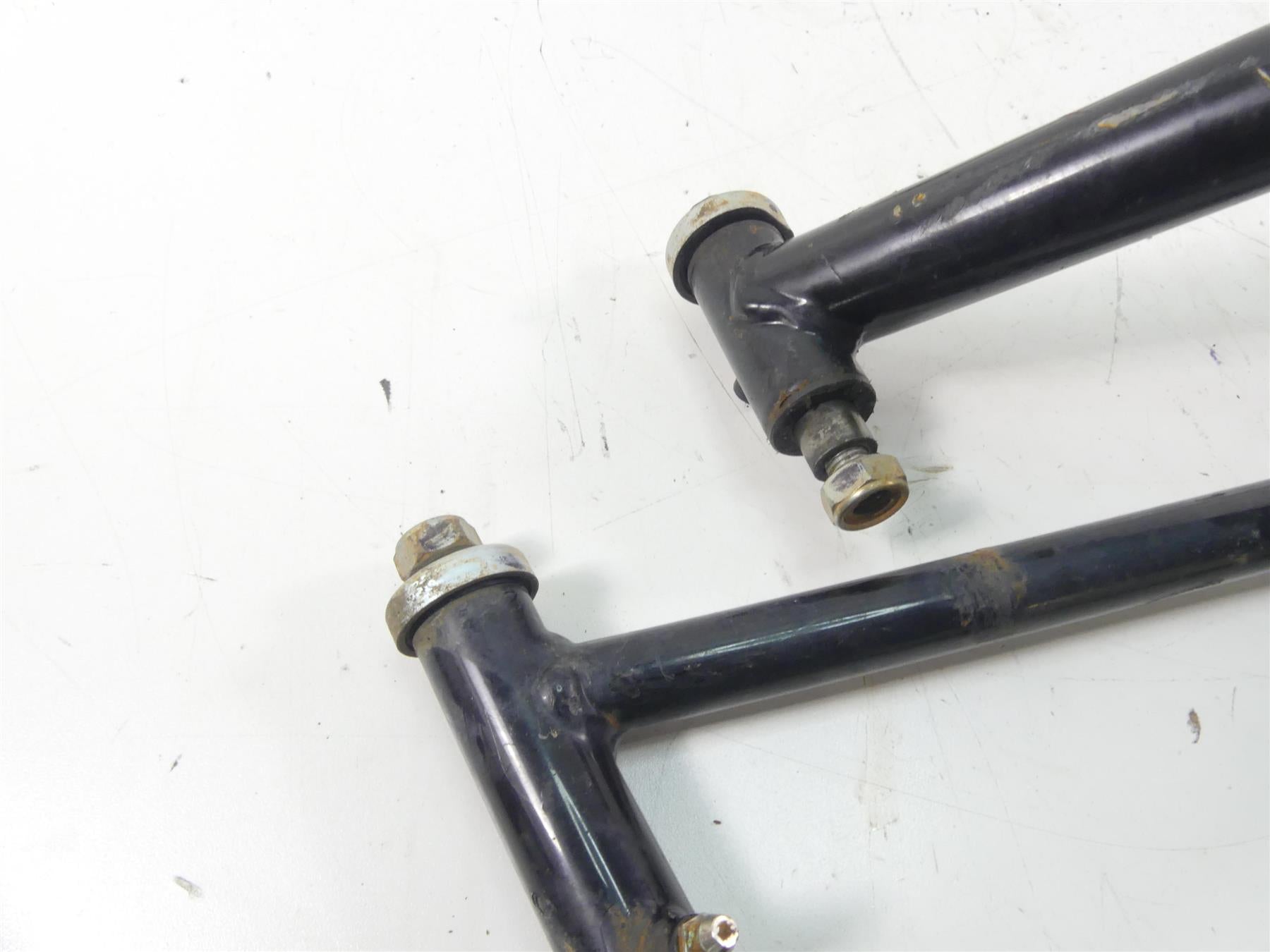 2020 Yamaha YFM 700 Raptor Front Right Knee Assembly Control Arm 1S3-23502-01-00 {{ shop.shopifyCountryName }} - Mototech271