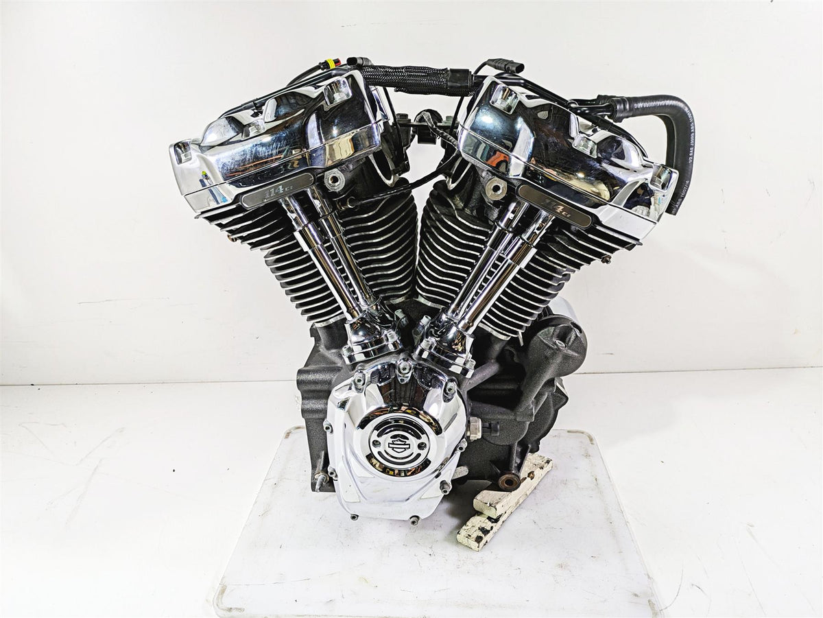 2017 Harley Touring FLHTKSE CVO E-Glide Running 114 M8 Engine 20k -Vid 16200250A {{ shop.shopifyCountryName }} - Mototech271