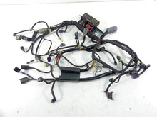 Load image into Gallery viewer, 2006 Harley Softail FXSTSI Springer Efi Wiring Harness Loom - No Cuts 70431-06 | Mototech271
