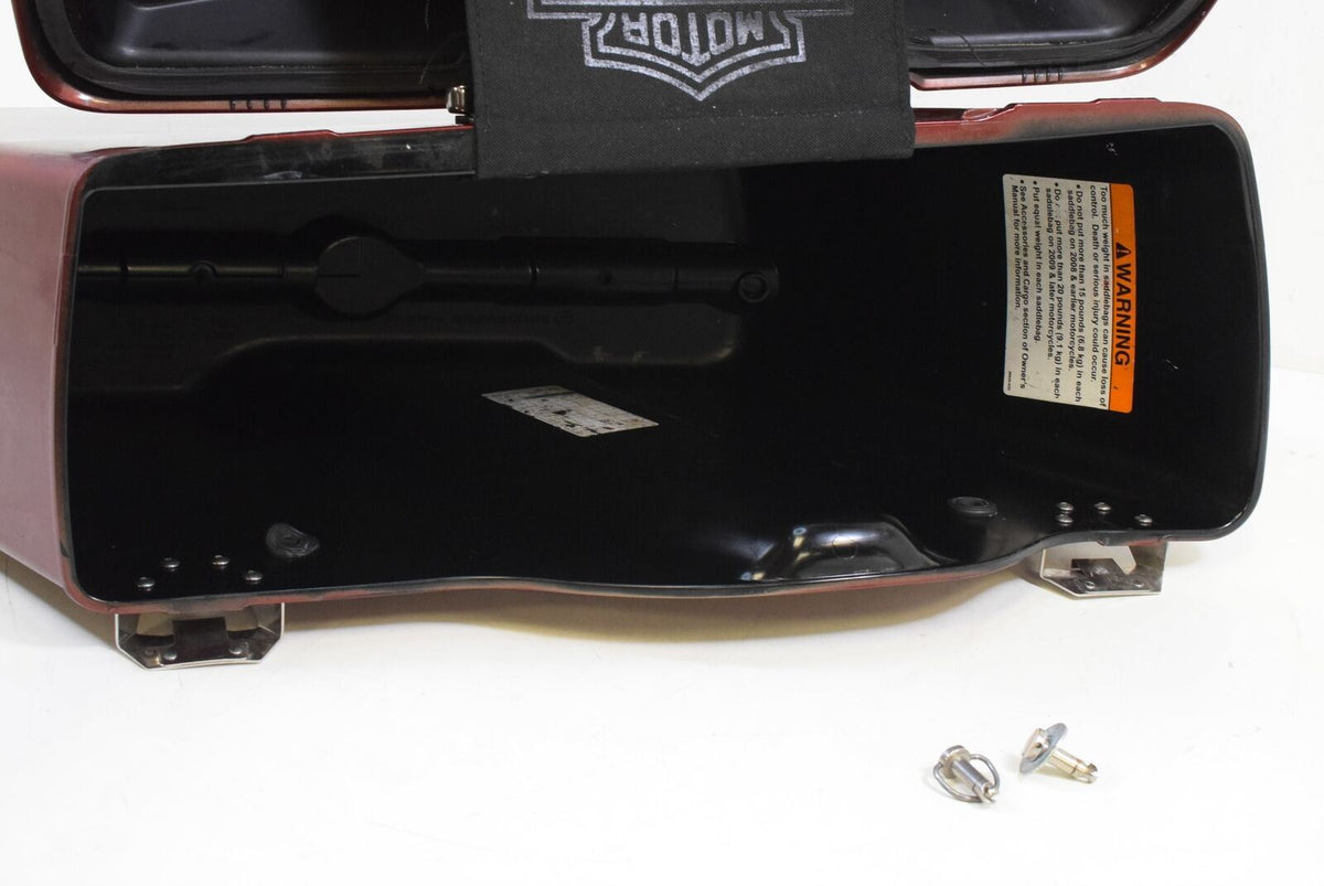 2009 Harley Touring FLTR Road Glide Left Saddle Bag Saddlebag 90753-93 {{ shop.shopifyCountryName }} - Mototech271