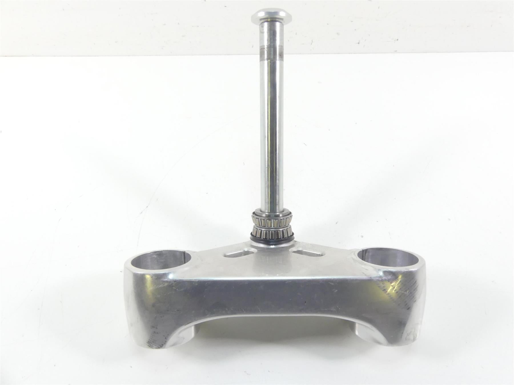 2011 Harley VRSCF Muscle Rod Lower Triple Tree Steering Clamp 46892-09B {{ shop.shopifyCountryName }} - Mototech271