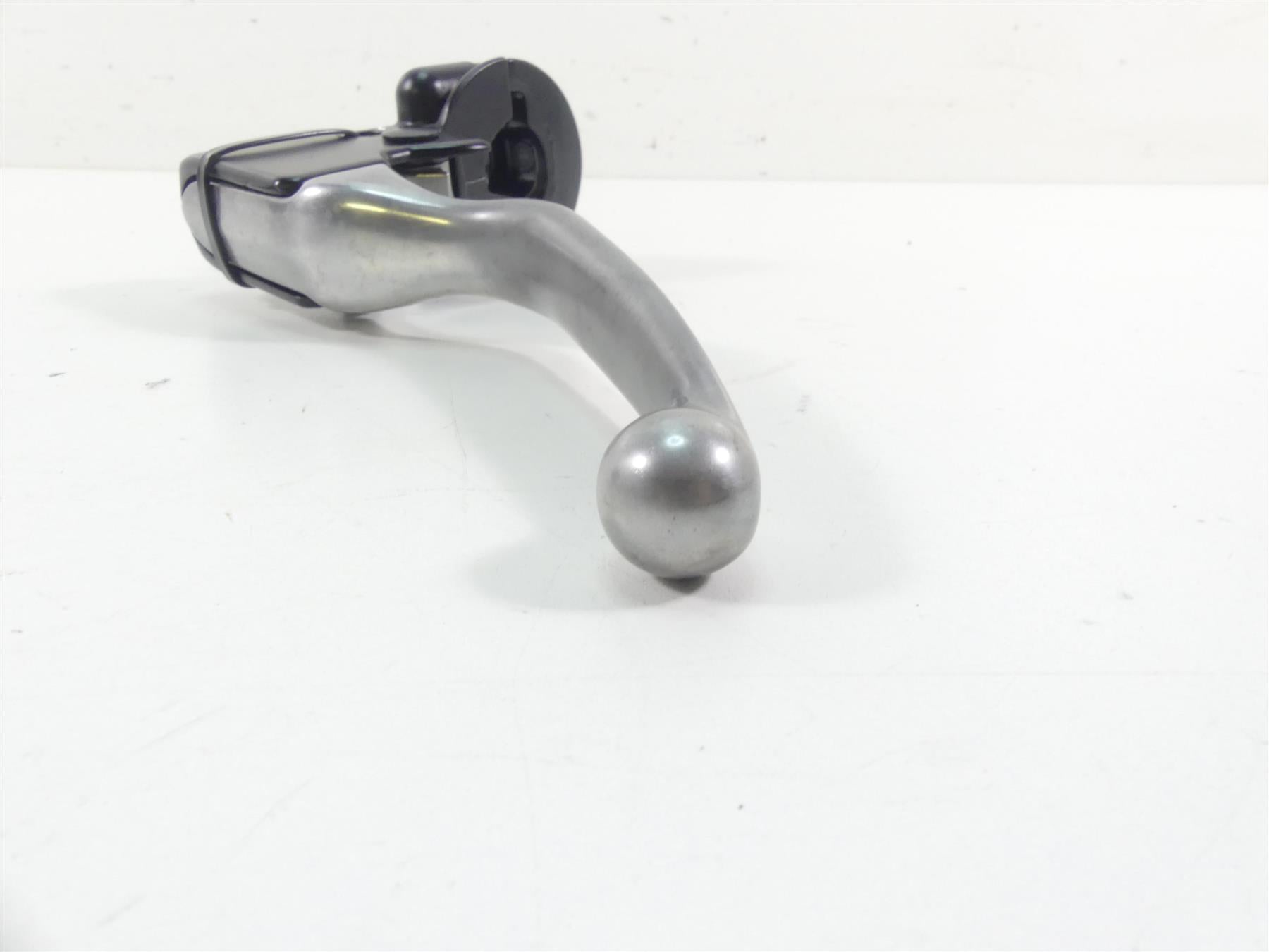 2016 Harley Touring FLHR Road King Clutch Perch & Lever 38700-08A 45080-08A {{ shop.shopifyCountryName }} - Mototech271