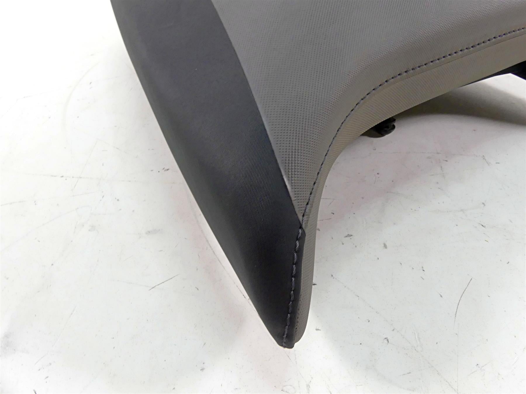 2016 BMW R1200GS Adv K51 Rear Seat Saddle Unheated 8540918 {{ shop.shopifyCountryName }} - Mototech271