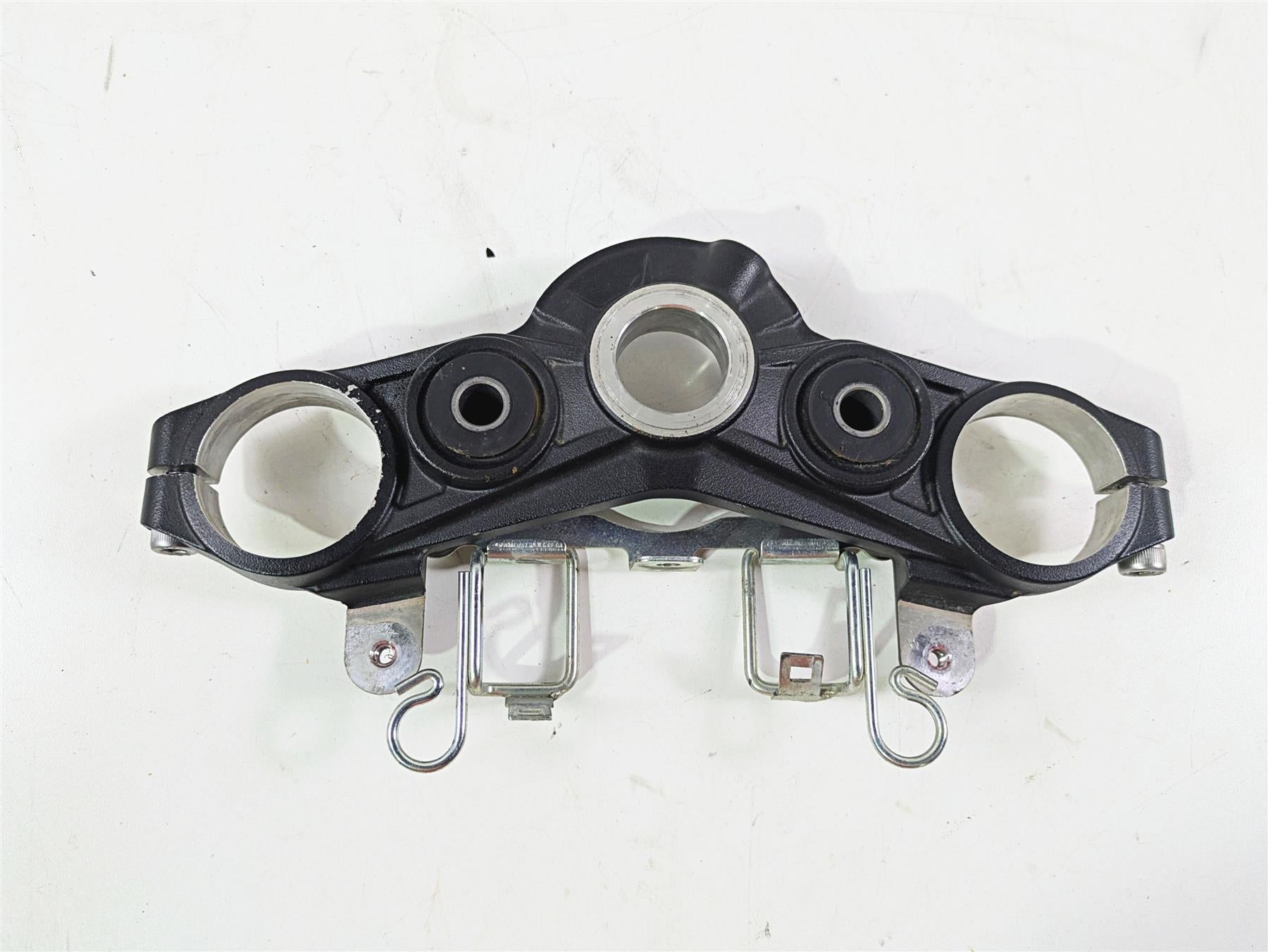2020 Kawasaki Z900 ZR900 Upper Triple Tree Steering Clamp 44039-0167-18R {{ shop.shopifyCountryName }} - Mototech271