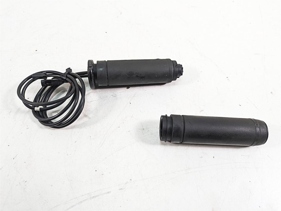 2014 Harley Touring FLHTK Electra Glide Heated Hand Grip Set - Read 56209-10A {{ shop.shopifyCountryName }} - Mototech271