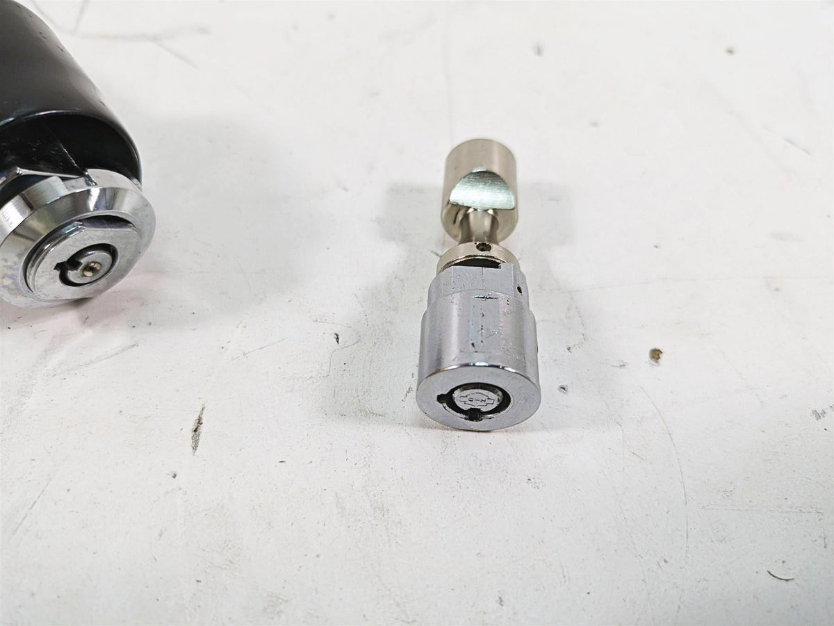 1999 Harley Dyna FXDL Low Rider Ignition Switch Steering Lock -Read 71428-90B {{ shop.shopifyCountryName }} - Mototech271