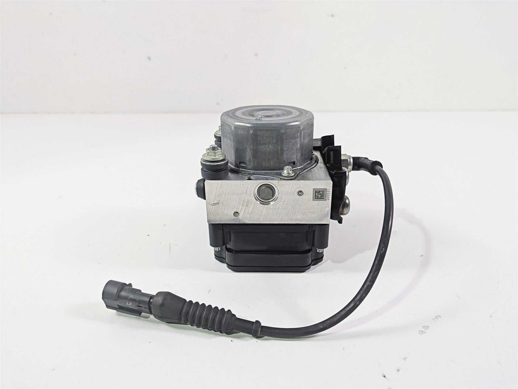 2017 KTM 1290 Super Duke GT Abs Brake Pump Control Module 60442031144 {{ shop.shopifyCountryName }} - Mototech271