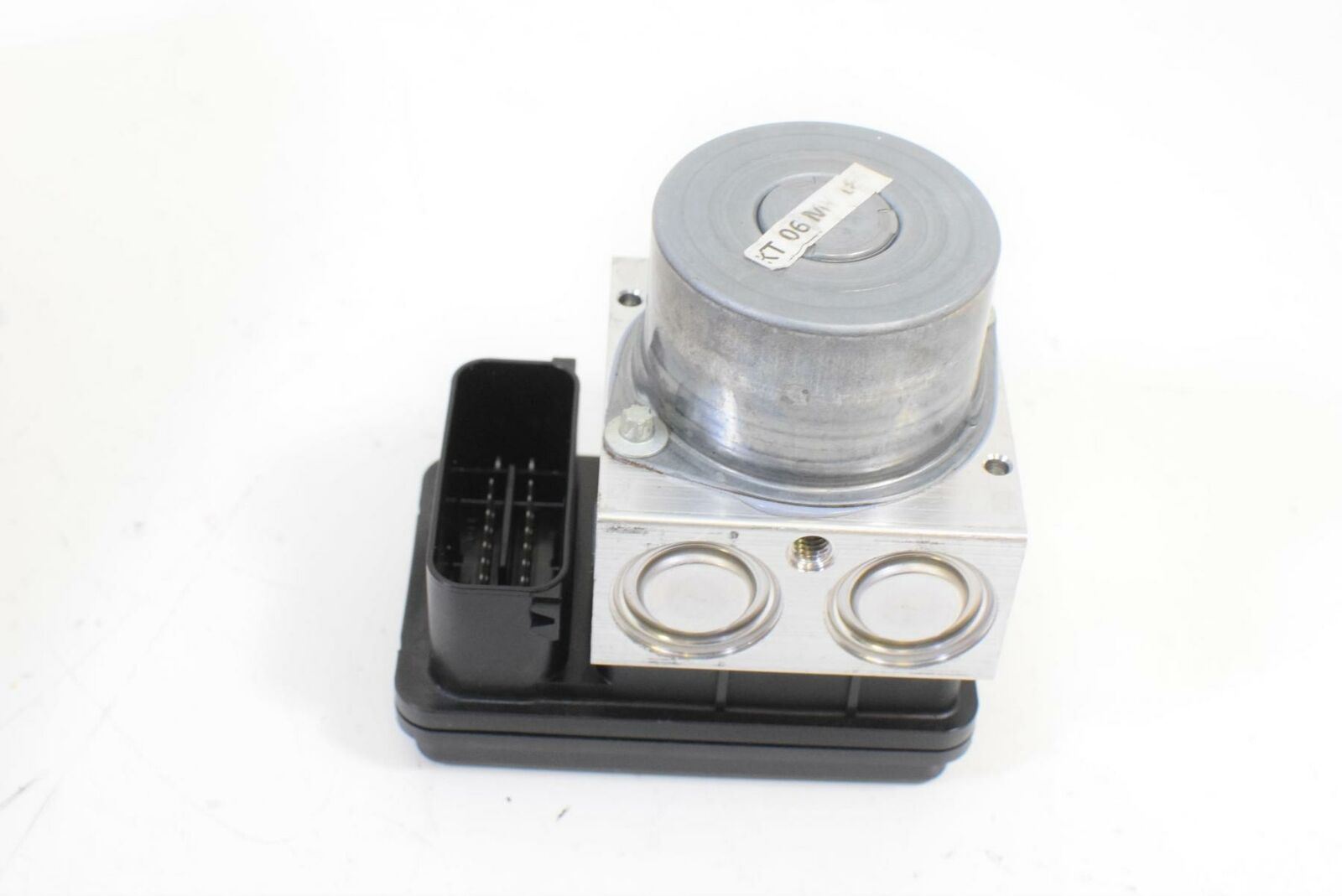2018 KTM RC390 RC 390 Duke ABS Brake Pump Module 93542031100 {{ shop.shopifyCountryName }} - Mototech271