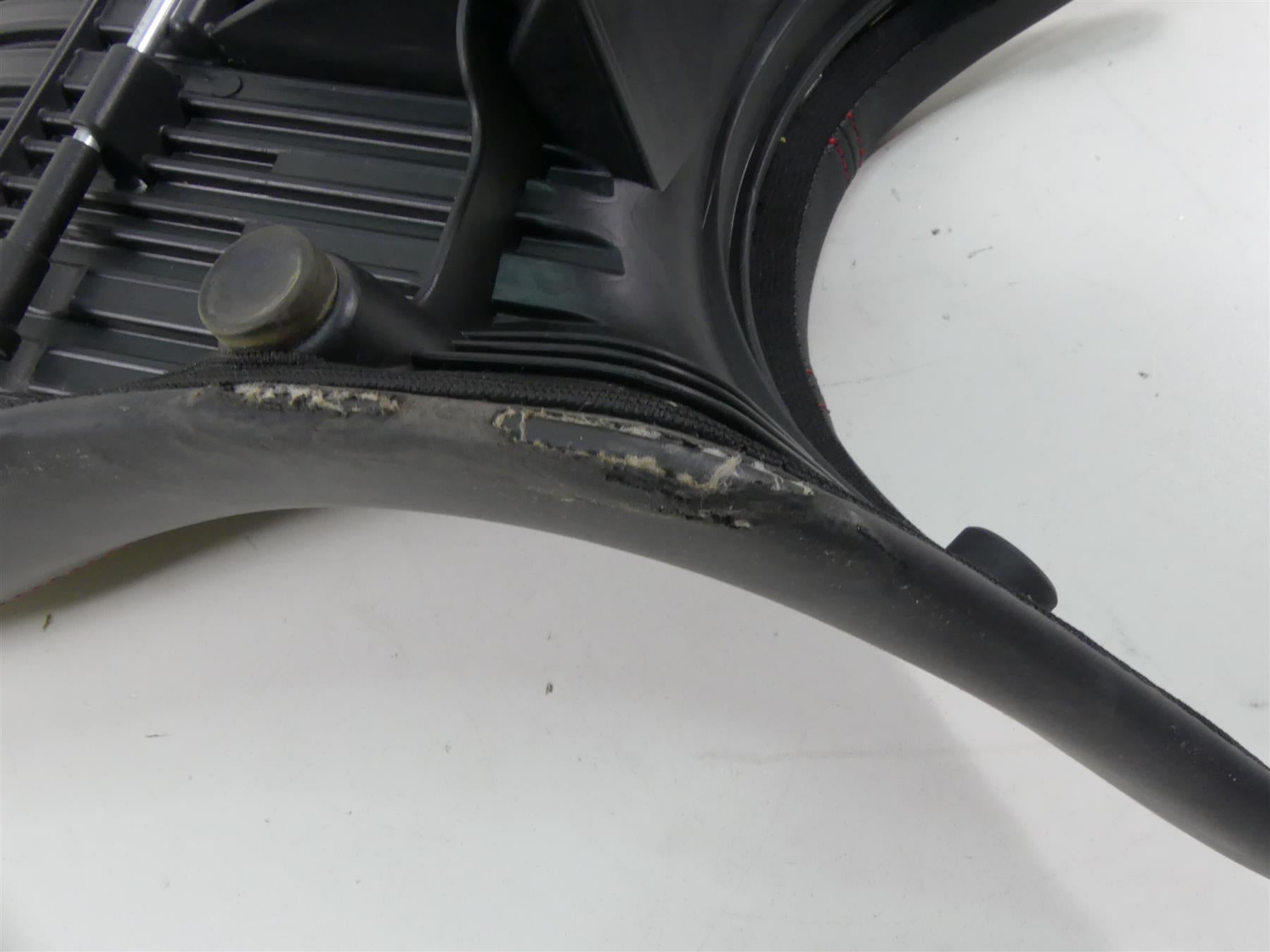 2020 Triumph Speed Triple RS 1050 Front Rider Comfort Seat Saddle -Read T2307334 {{ shop.shopifyCountryName }} - Mototech271