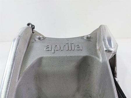 2016 Aprilia RSV 1100 Tuono V4 Factory Rear Swingarm Swing Arm & Axle 2B001289 {{ shop.shopifyCountryName }} - Mototech271