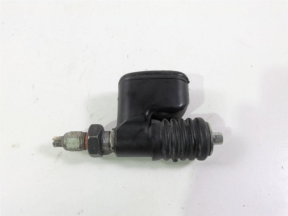 2010 Harley Dyna FXDB Street Bob Rear Brake Master Cylinder 42474-06C {{ shop.shopifyCountryName }} - Mototech271