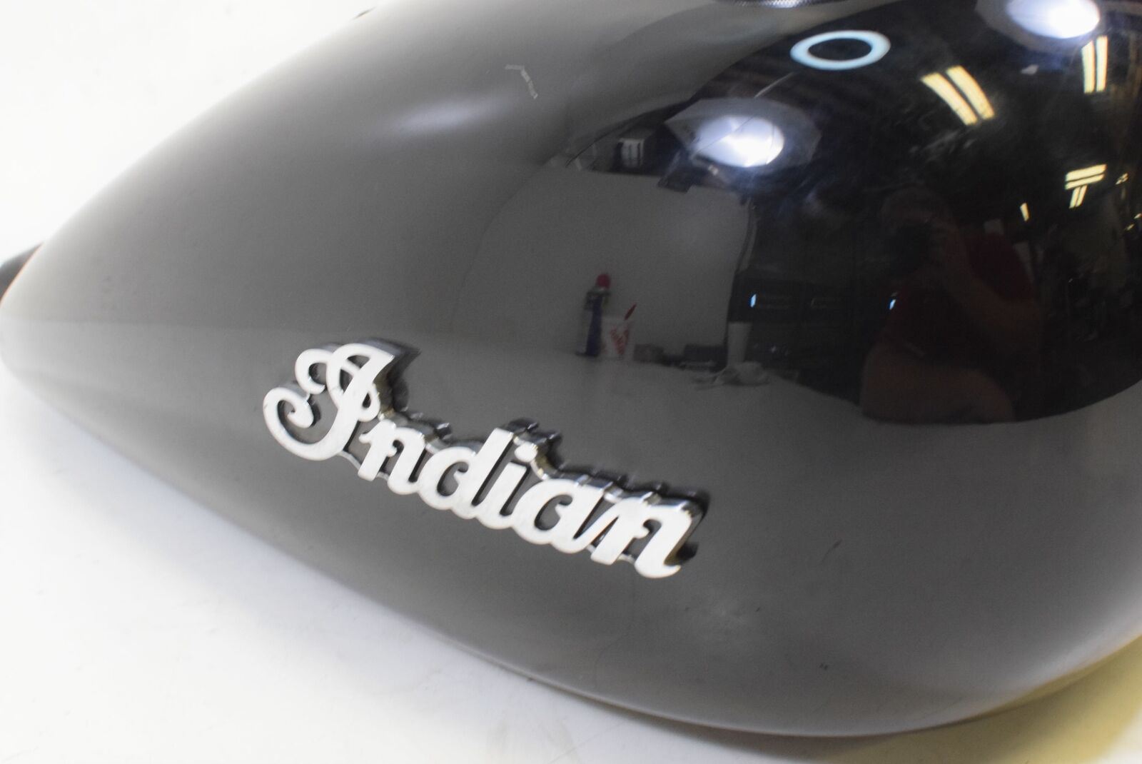 2015 Indian 111ci Roadmaster Fuel Gas Petrol Tank Reservoir Dents 1018972 {{ shop.shopifyCountryName }} - Mototech271