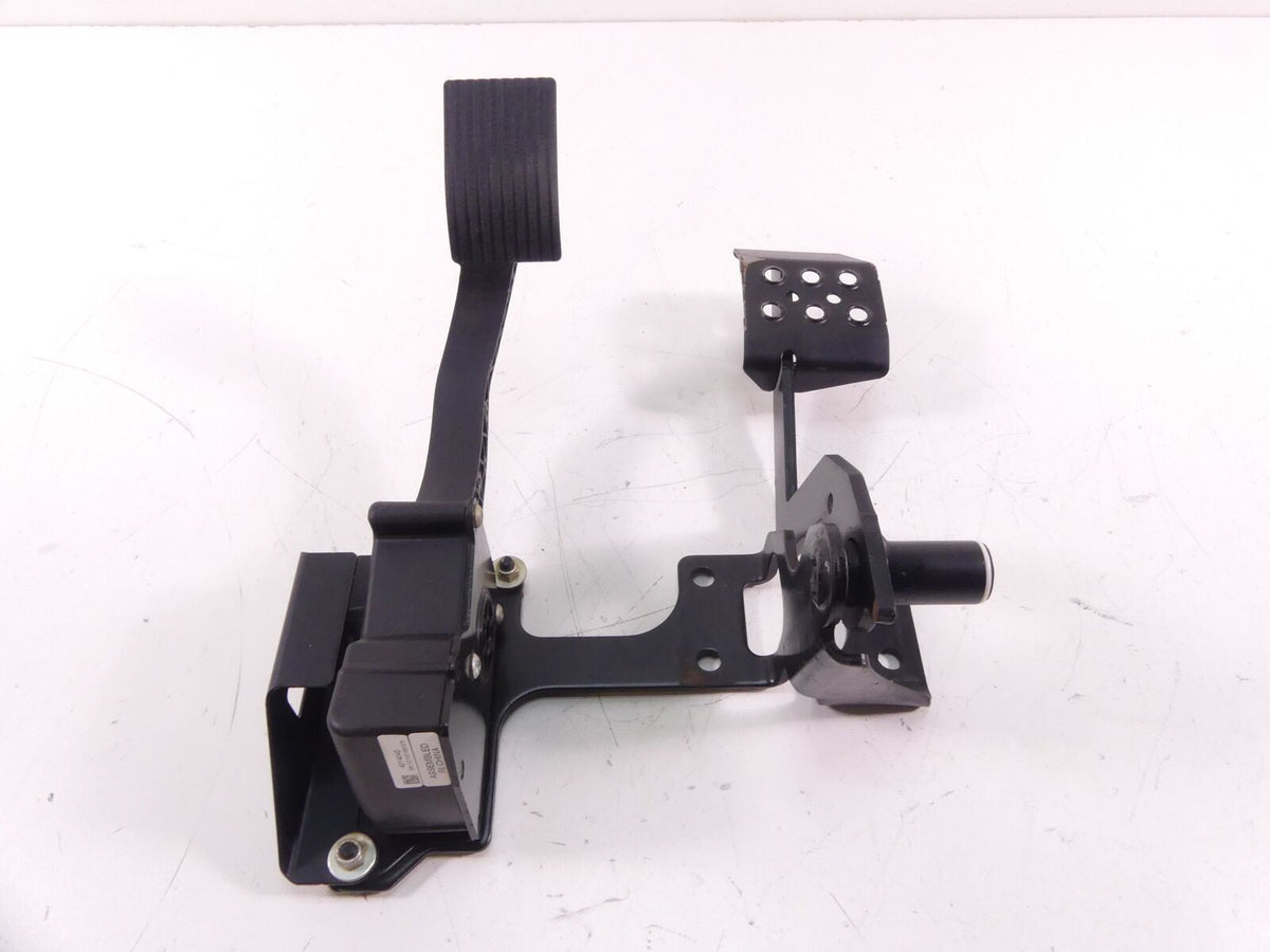 2018 Polaris RZR XP 1000 EPS High Lifter Brake & Accelerate Pedal Set 4014042 {{ shop.shopifyCountryName }} - Mototech271
