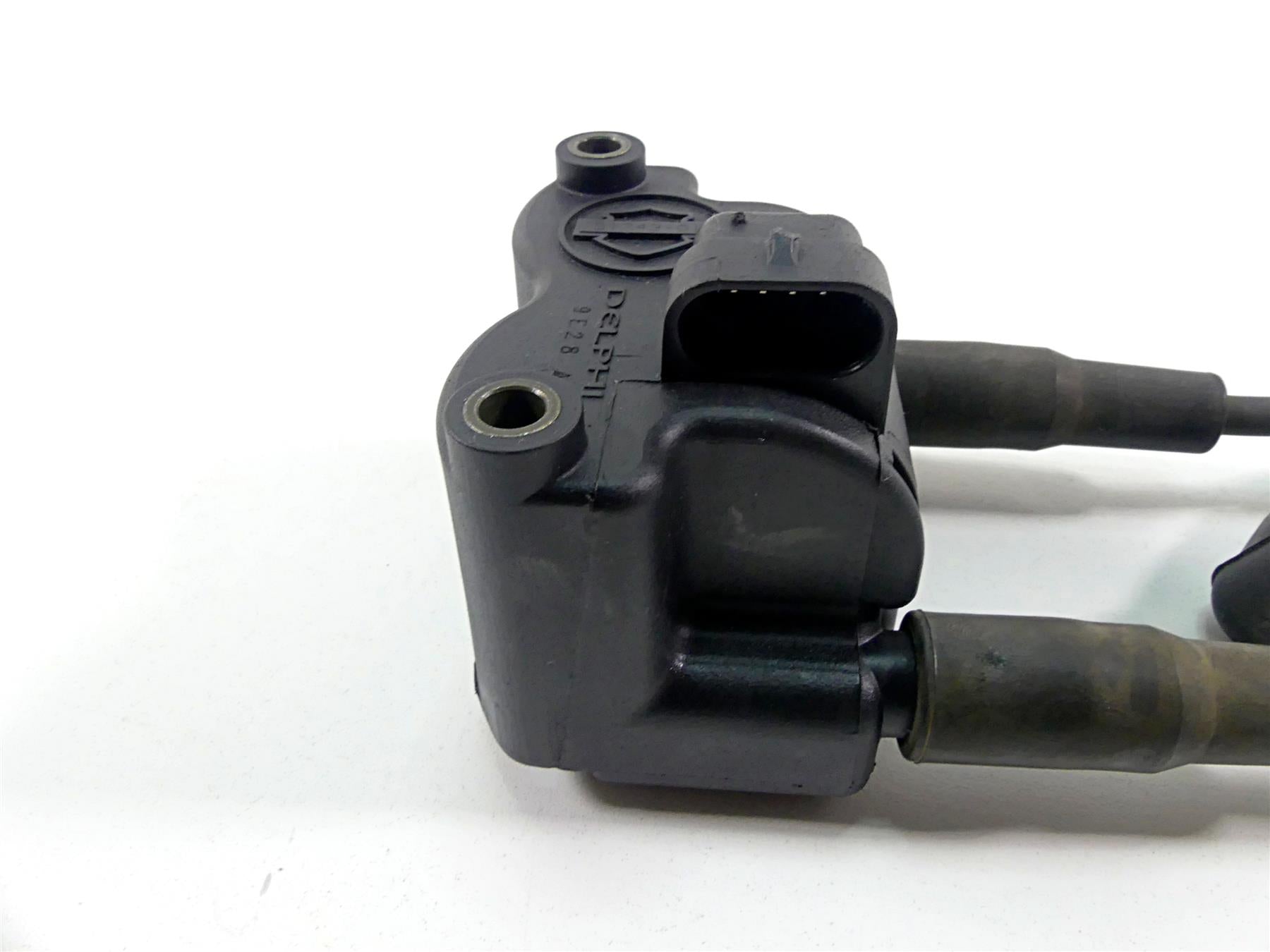 2010 Harley FXDF Dyna Fat Bob Delphi Ignition Coil Wires Plugs Set 31743-01 {{ shop.shopifyCountryName }} - Mototech271