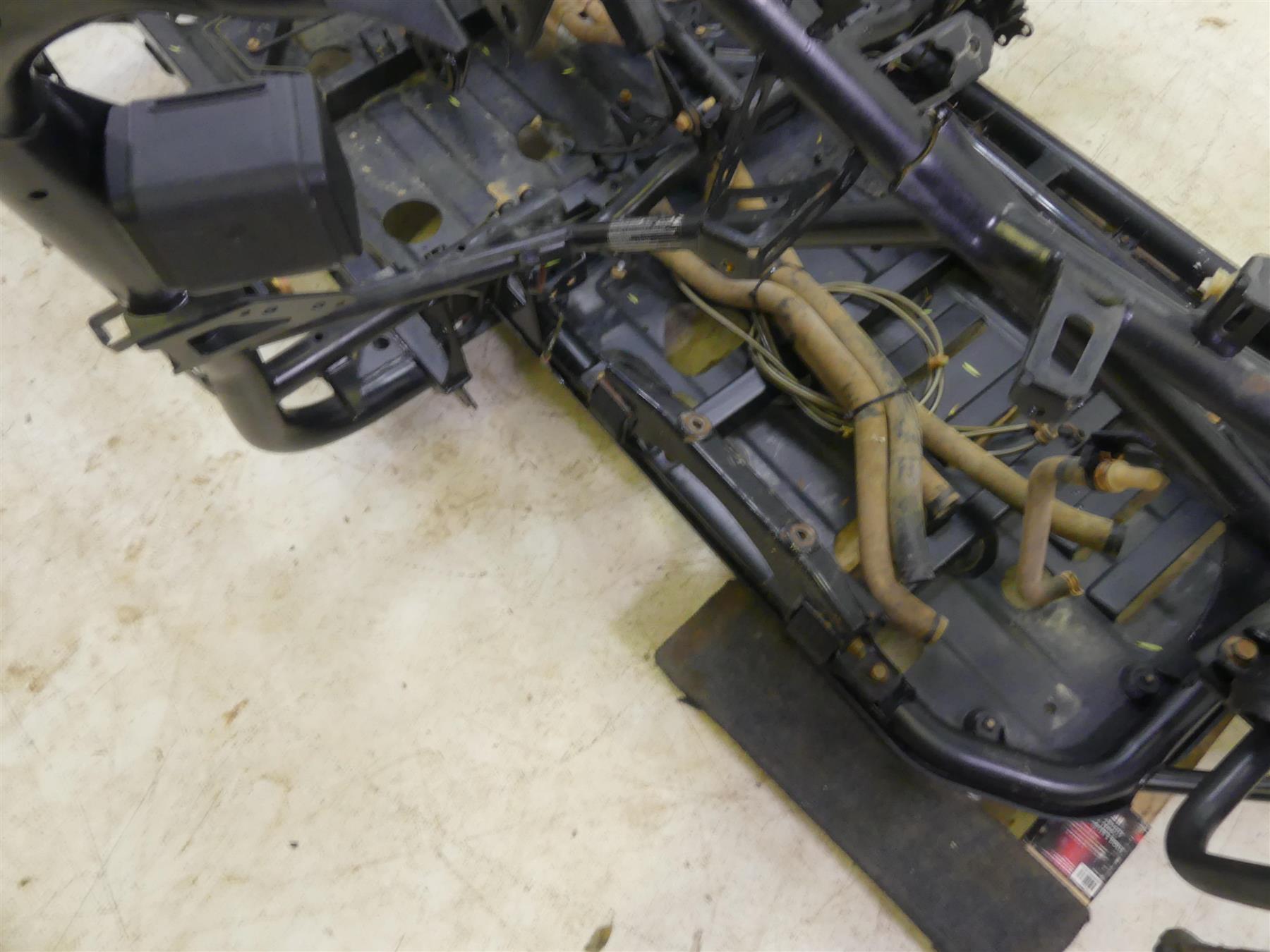 2020 Honda Talon S2X 1000X Straight Main Frame Chassis - BoS 50100-HL6-A00ZA {{ shop.shopifyCountryName }} - Mototech271