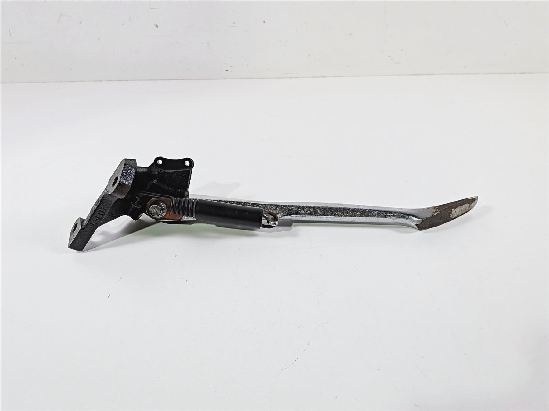 2012 Yamaha XV1900 Raider S Side Kickstand Kick Stand & Mount 1D7-27311-00-00 {{ shop.shopifyCountryName }} - Mototech271