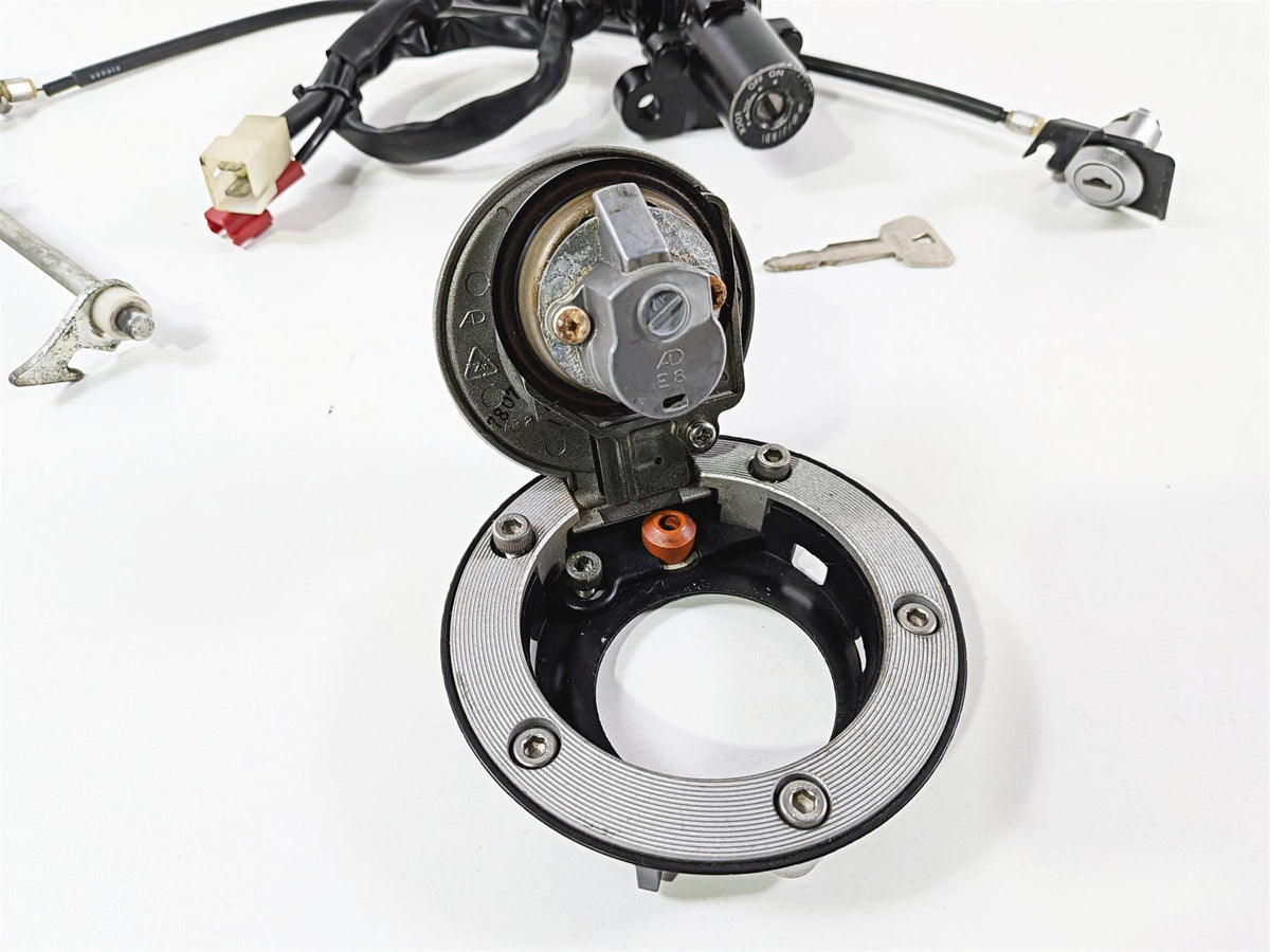 2008 Yamaha YZF R1 RN19 Ignition Switch Key Lock Gas Cap Seat Set 4C8-82501-10 {{ shop.shopifyCountryName }} - Mototech271