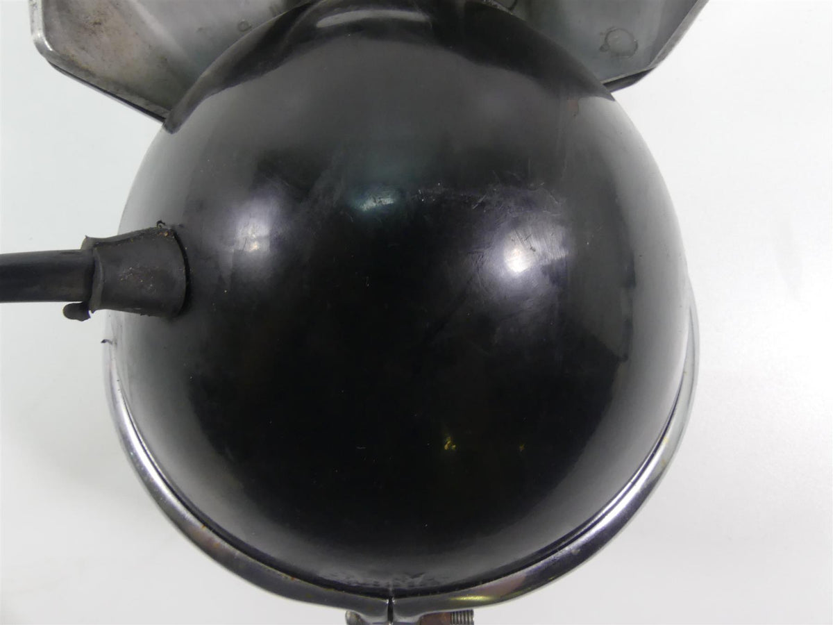 1999 Harley Dyna FXDL Low Rider Headlight Head Light & Visor 67733-91A {{ shop.shopifyCountryName }} - Mototech271