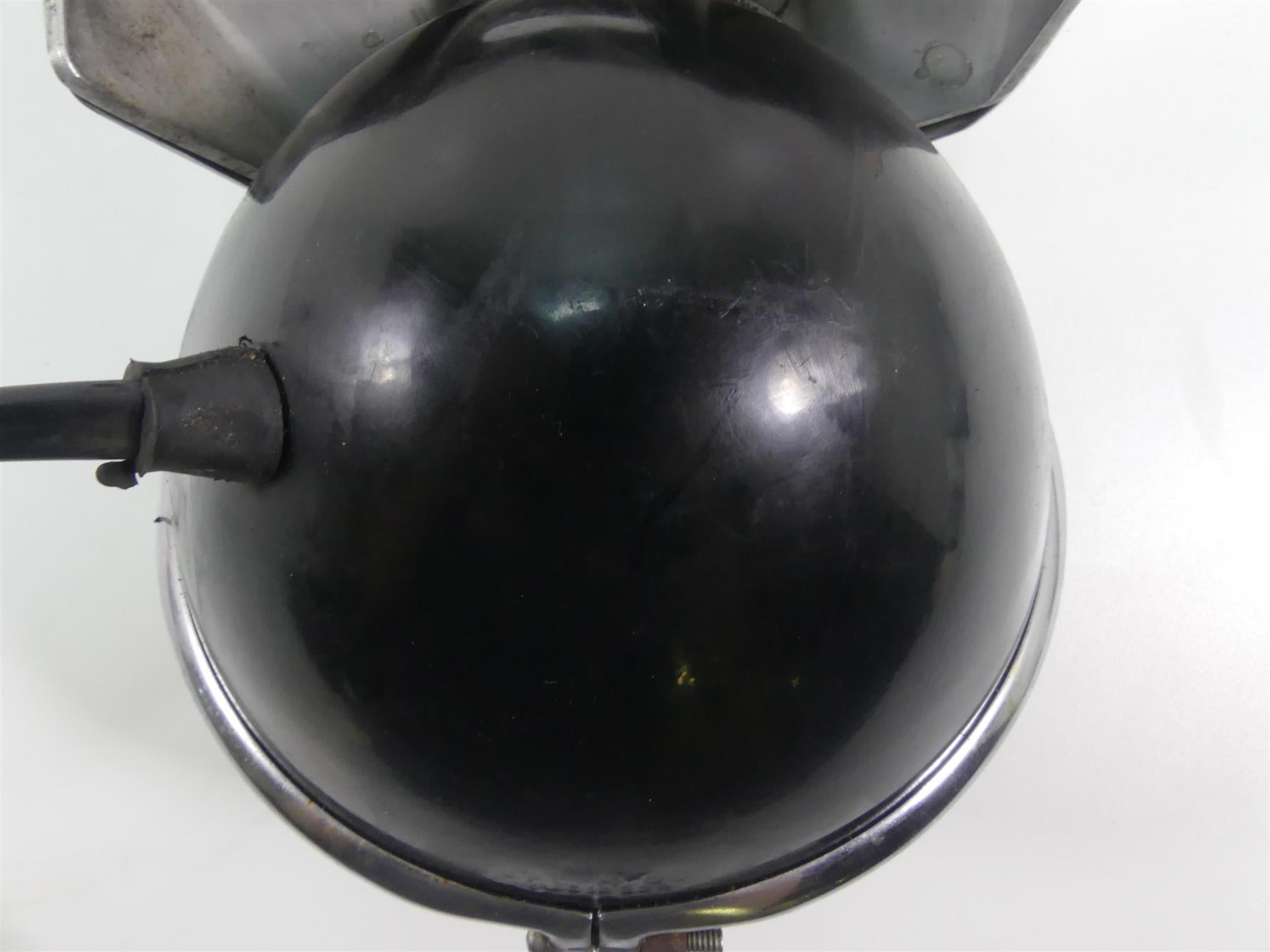1999 Harley Dyna FXDL Low Rider Headlight Head Light & Visor 67733-91A {{ shop.shopifyCountryName }} - Mototech271