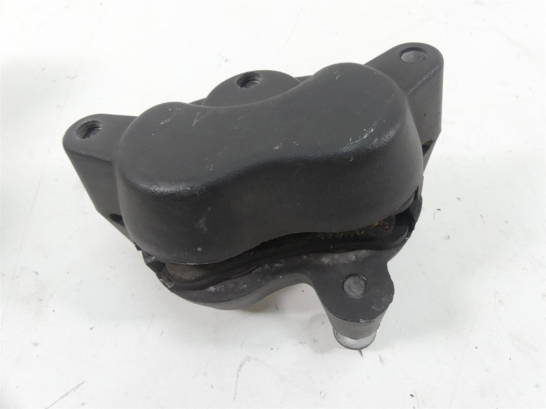 2008 Harley Softail FXSTB Night Train Front Brake Caliper 44046-08 {{ shop.shopifyCountryName }} - Mototech271