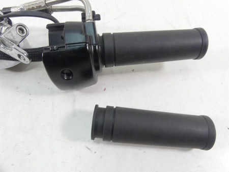 2009 Harley FXDF Dyna Fat Bob Right Hand Control Switch & Blinker 71684-06A {{ shop.shopifyCountryName }} - Mototech271