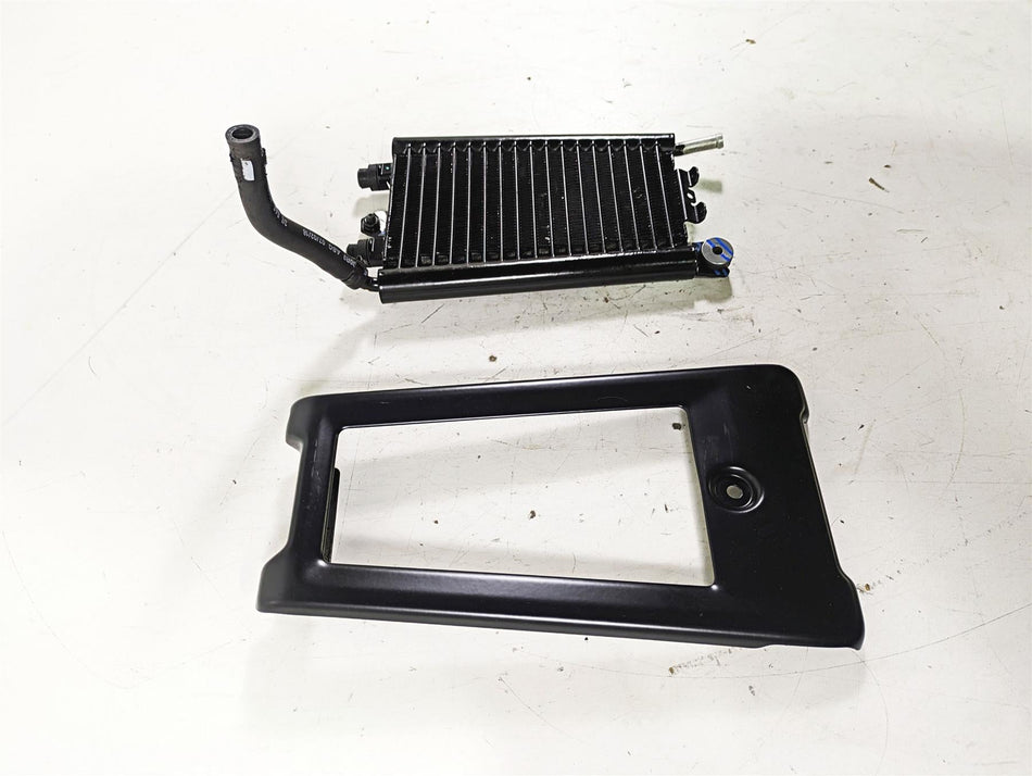 2019 Harley FLHCS Softail Heritage Oil Cooler + Lines & Cover 62700191 {{ shop.shopifyCountryName }} - Mototech271