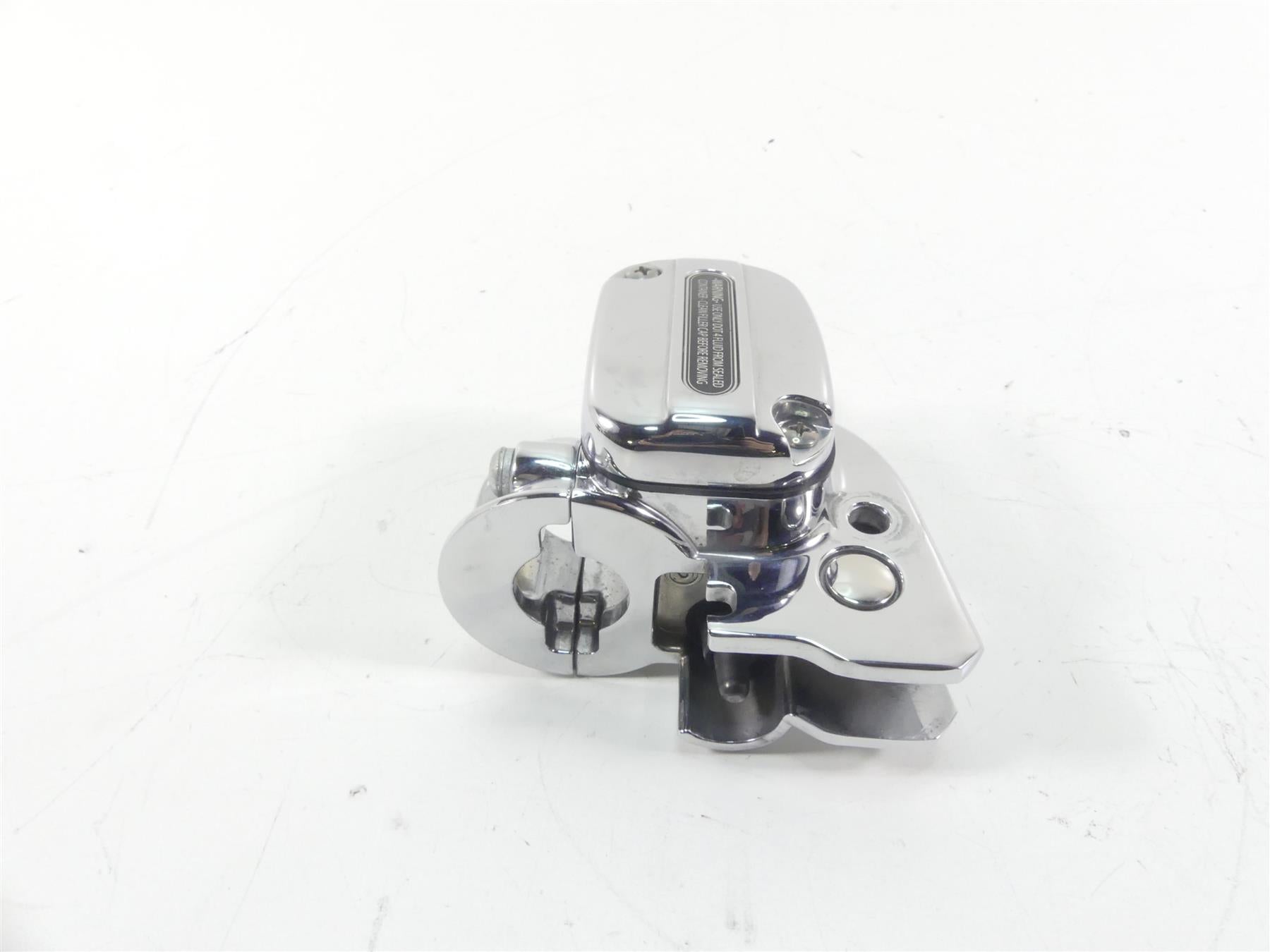 2009 Harley FLHTCU SE4 CVO E-Glide Front Chrome Brake Master Cylinder 42102-08D {{ shop.shopifyCountryName }} - Mototech271