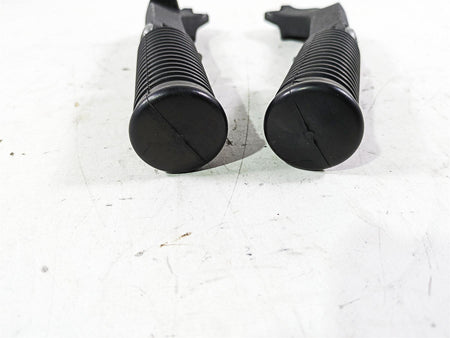 2013 Harley FXDWG Dyna Wide Glide Rear Passenger Footpeg Set 49230-06 49224-06A {{ shop.shopifyCountryName }} - Mototech271