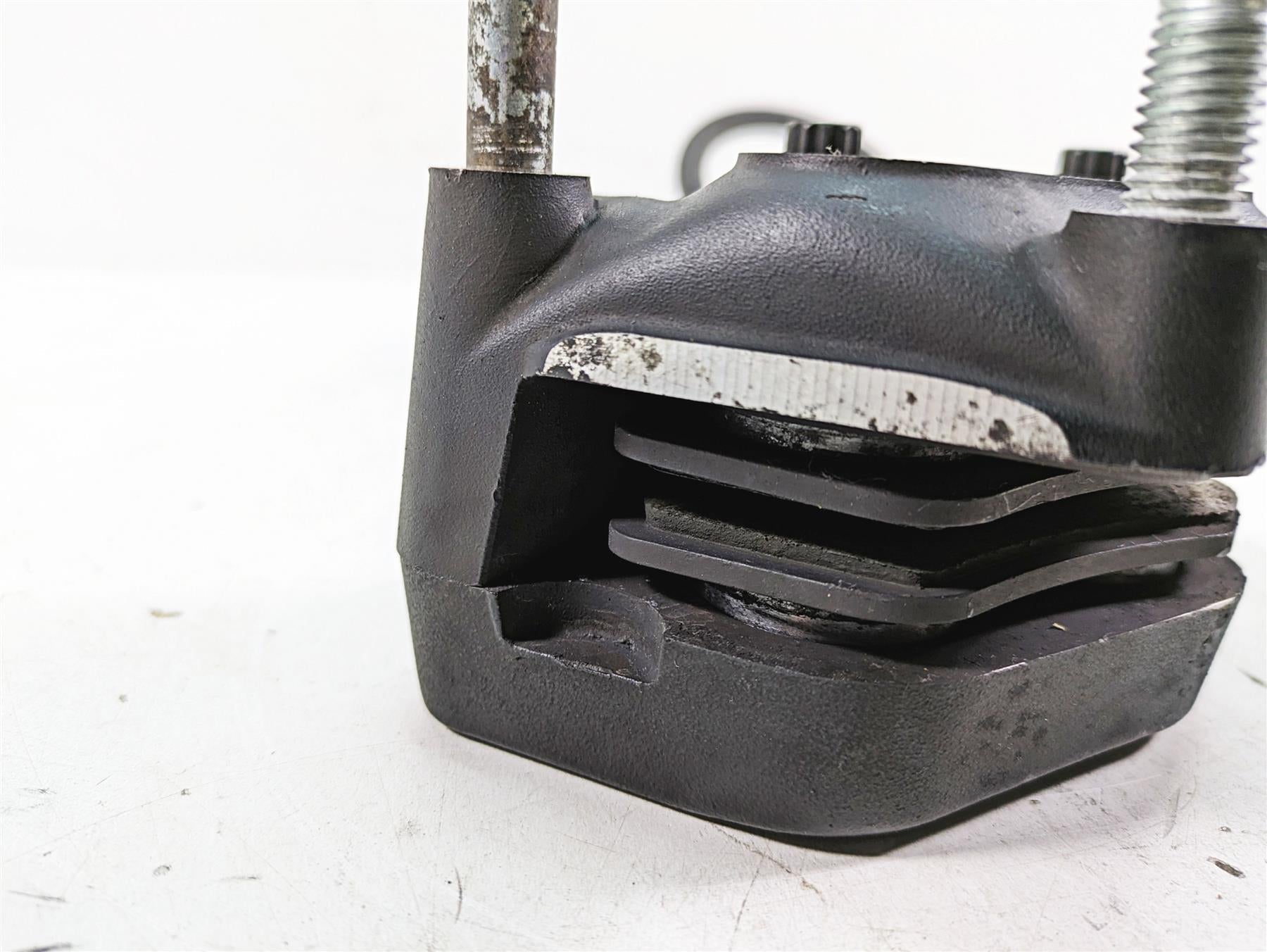 2006 Harley FLSTI Softail Heritage Front Brake Caliper + Line 44046-00D {{ shop.shopifyCountryName }} - Mototech271